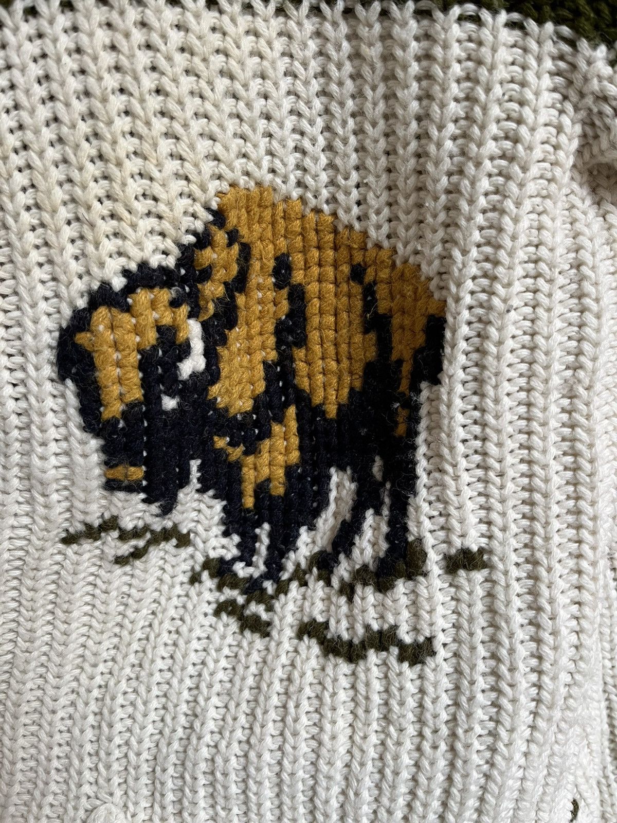 Vintage Vintage Buffalo Cowichan Knit Sweater Vintage Cardigan L/XL Size US L / EU 52-54 / 3 - 7 Thumbnail