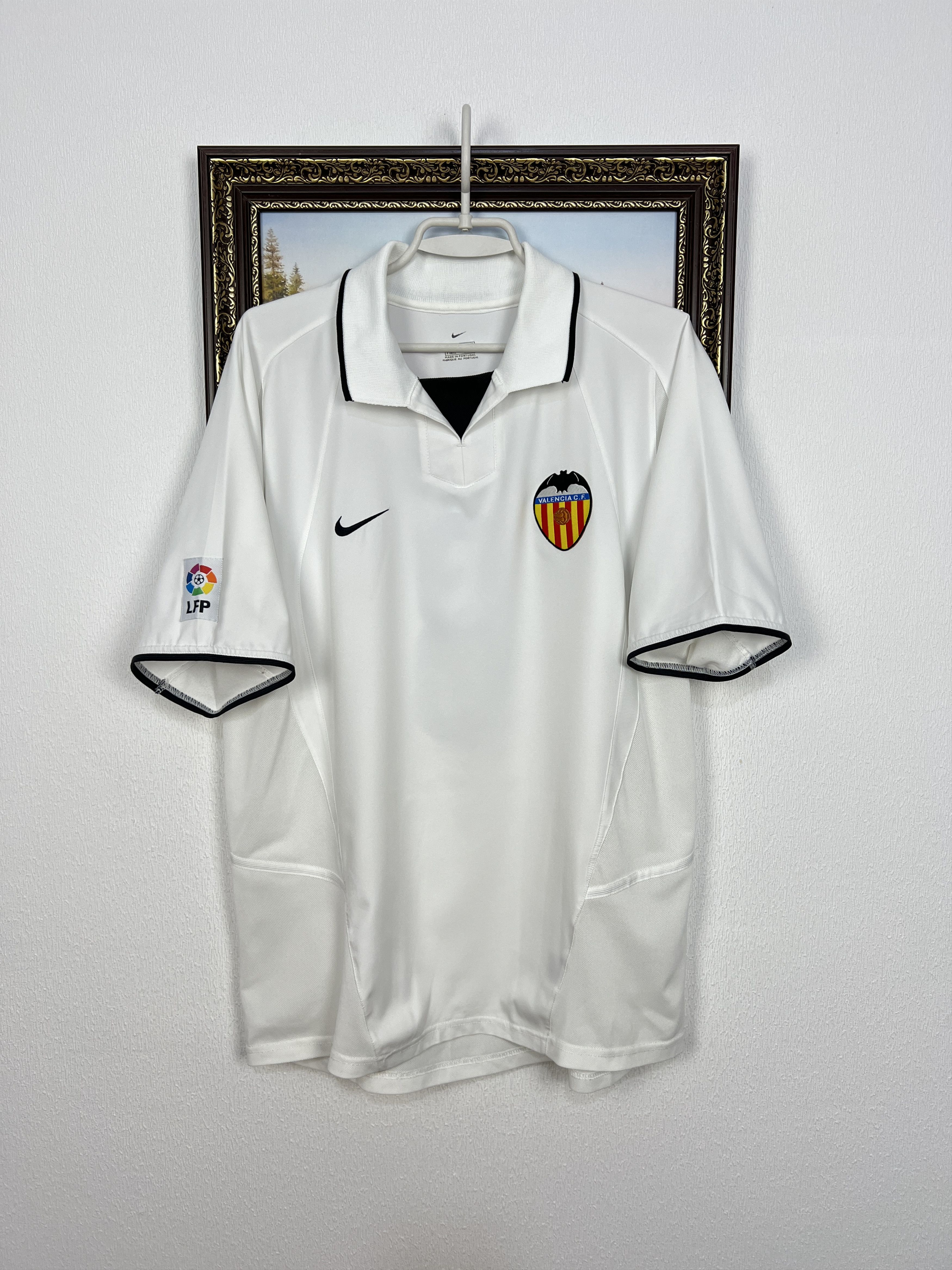 Nike Valencia Home football shirt 2002 Soccer #8 Baraja Nike Size US M / EU 48-50 / 2 - 1 Thumbnail