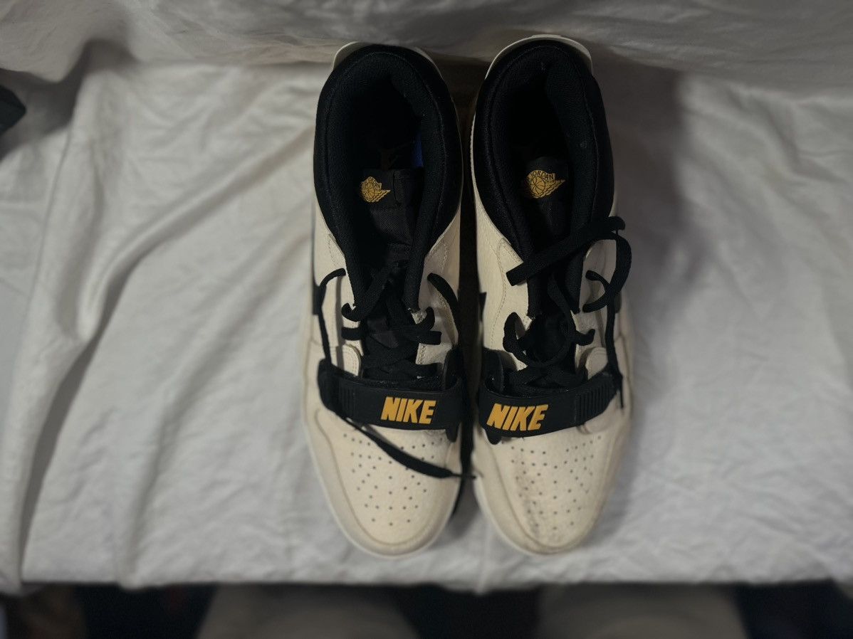 Jordan Brand Air Jordan Legacy 312 Low Pale Vanilla Size US 13 / EU 46 - 6 Thumbnail
