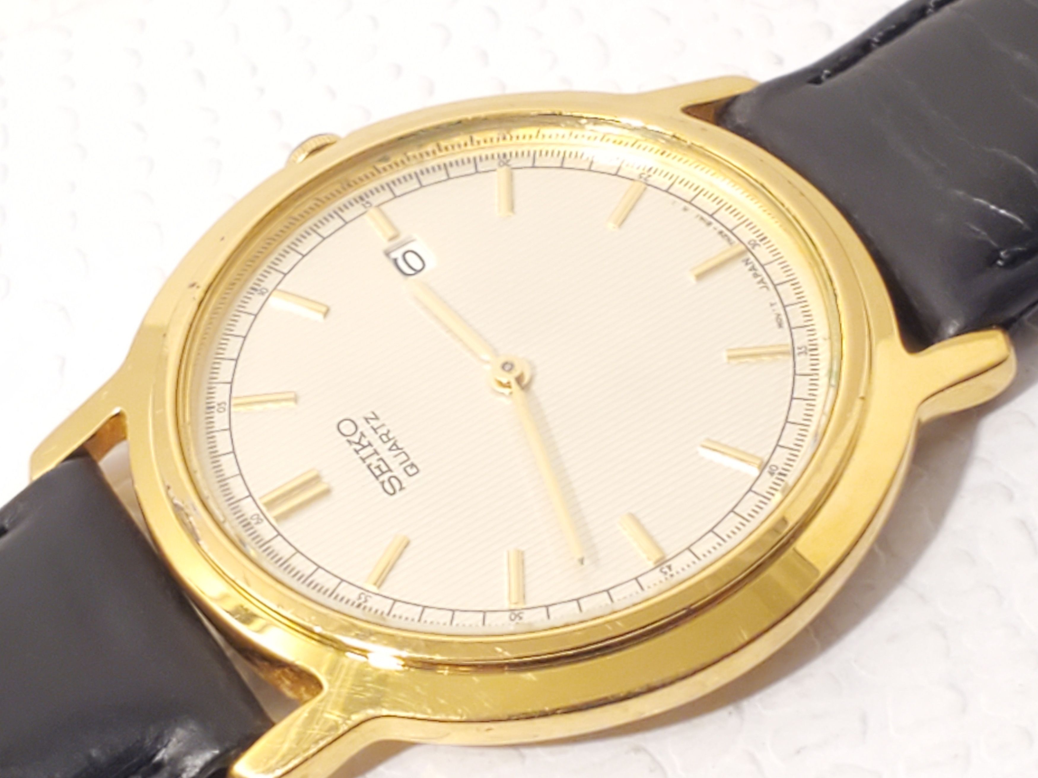 Seiko Vintage Seiko Men Date Watch Black Leather Strap S Steel Size 34 - 2 Thumbnail
