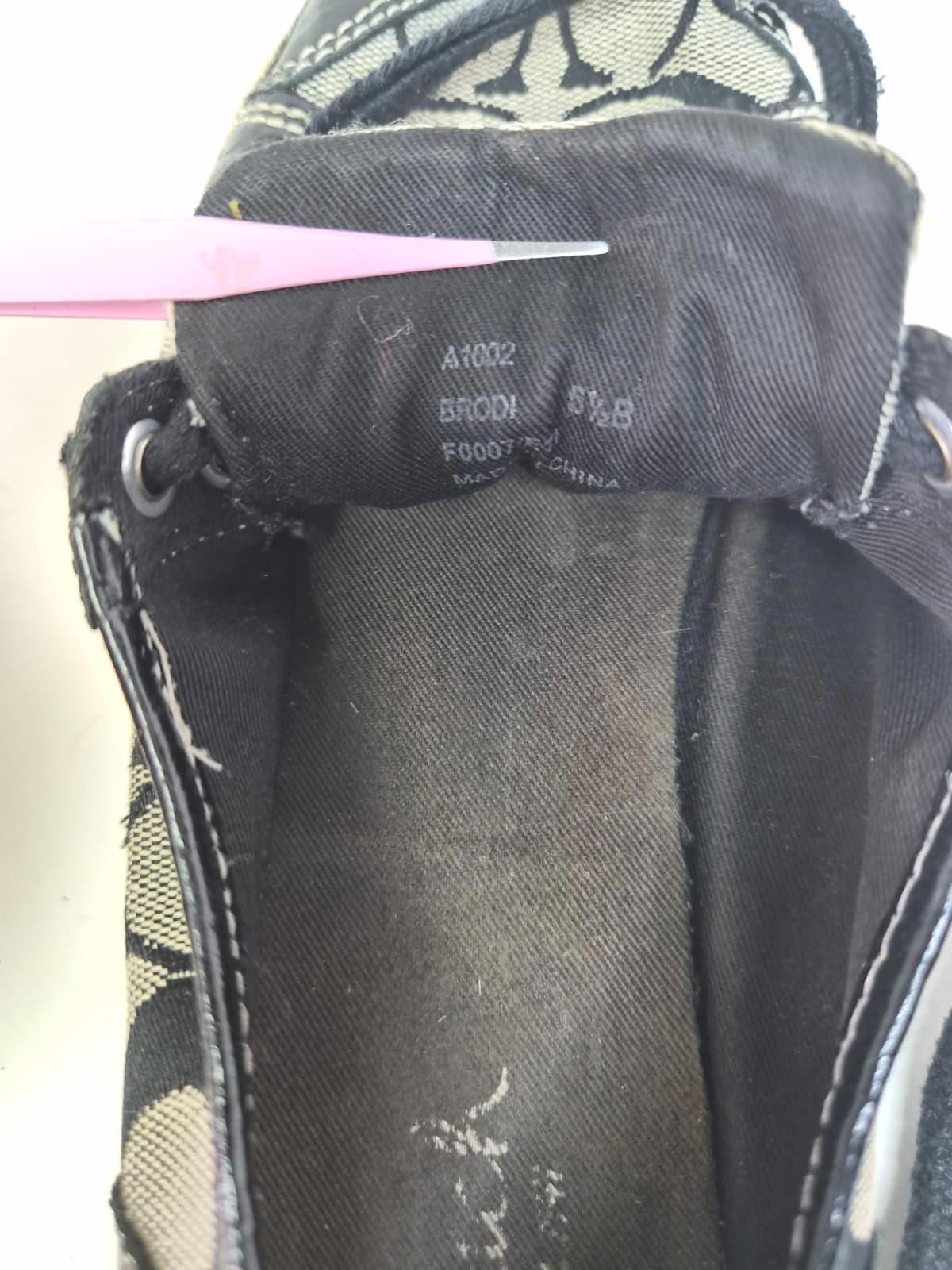 Coach COACH Signature Francesca Lace Up Women’s Size 5.5 B Logo Size US 5.5 / IT 35.5 - 9 Thumbnail