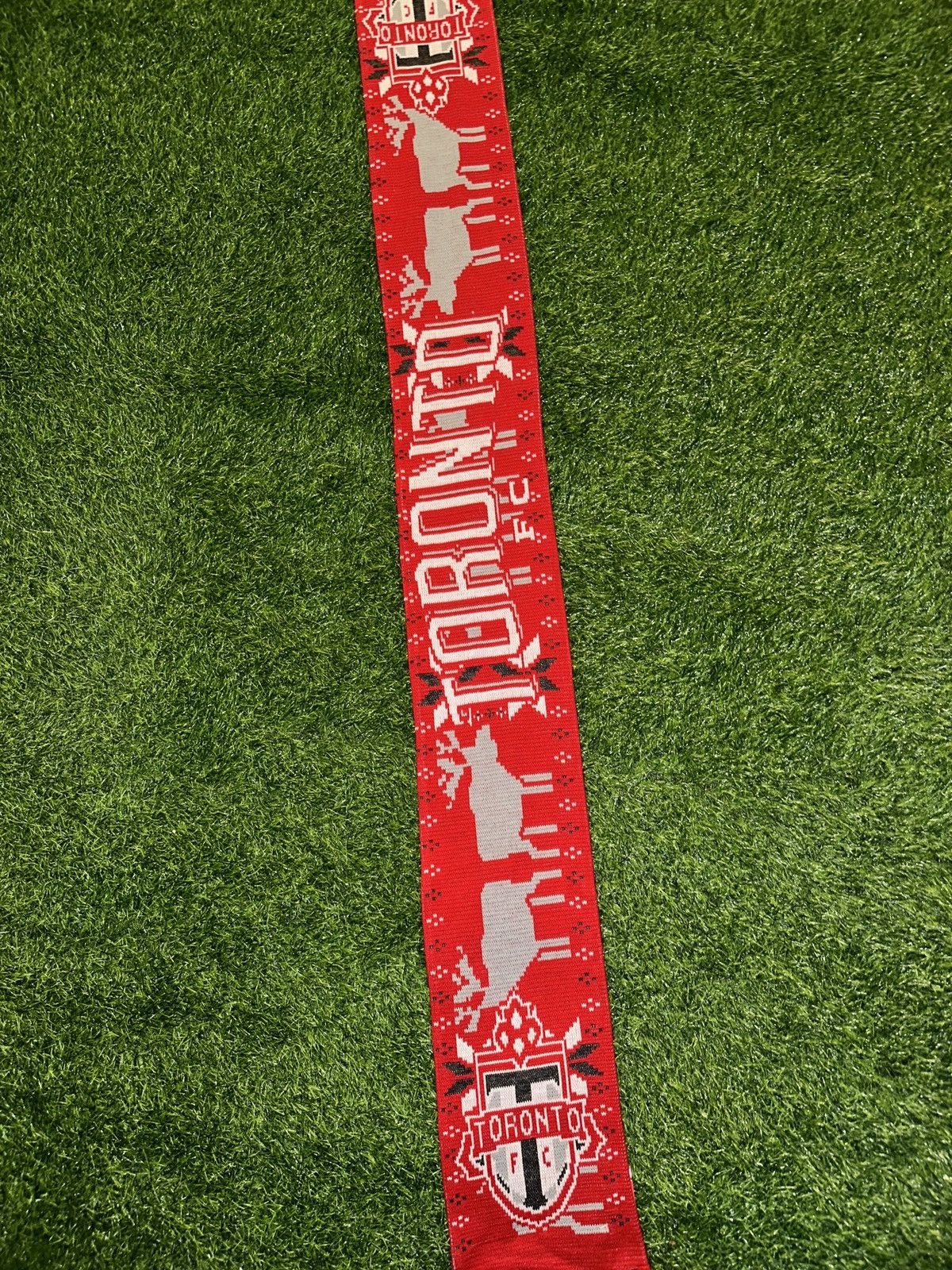 Other MLS Toronto FC soccer scarf Size ONE SIZE - 3 Thumbnail