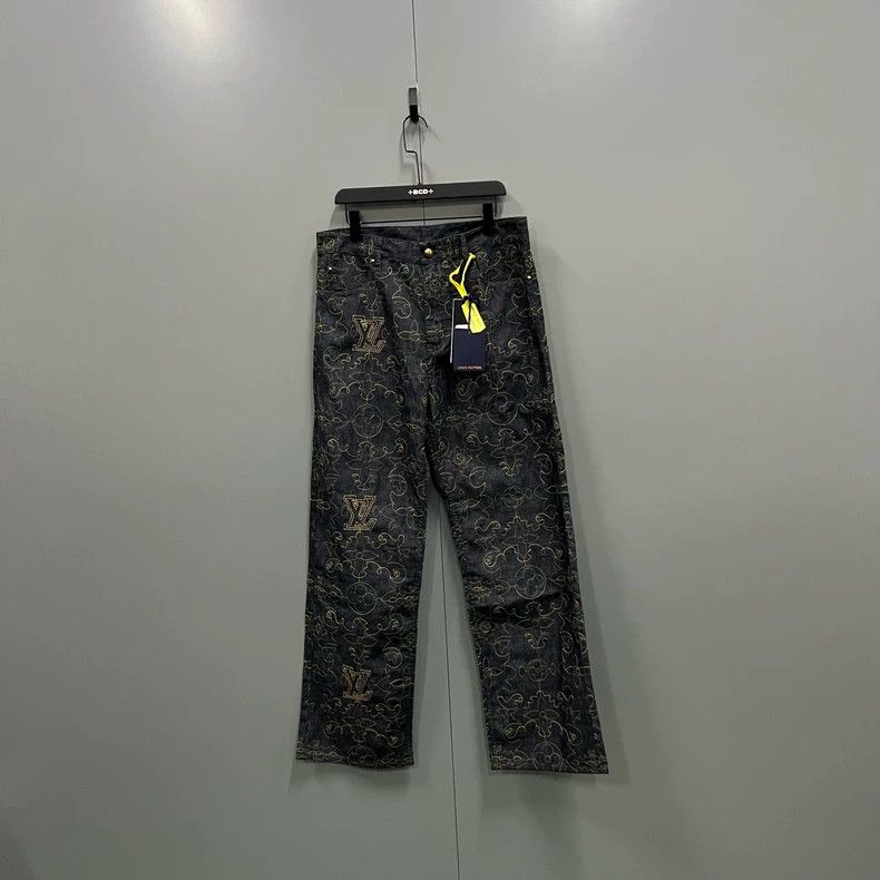 Louis Vuitton Louis Vuitton Embroidered Tri-Flower Jeans 2502-Nextarrow Size US 32 / EU 48 - 1 Thumbnail