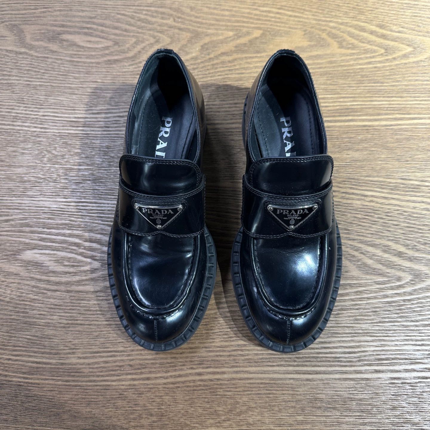 Prada Prada may423 Triangle Logo Platform Loafers 34.5 Size US 4 / IT 34 - 2 Thumbnail