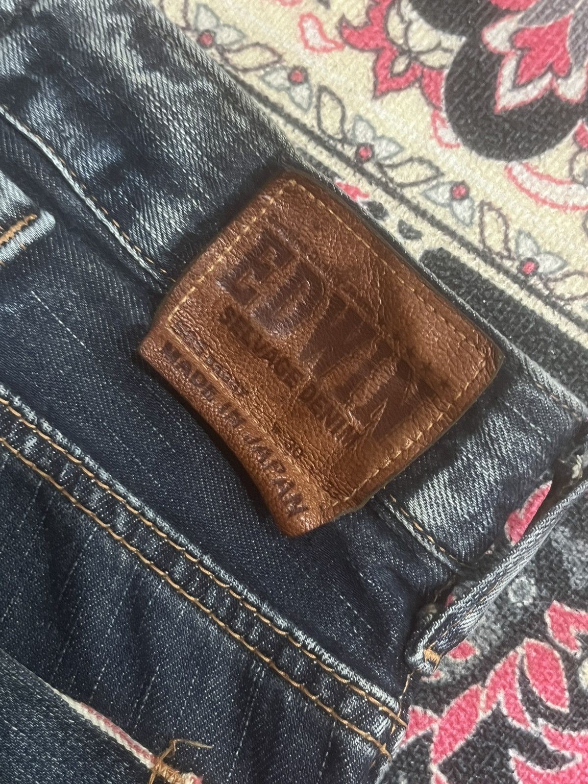 Vintage Edwin 505 Dark Faded Ripped Buckle Back Selvedge Flare Jeans Size US 30 / EU 46 - 10 Thumbnail
