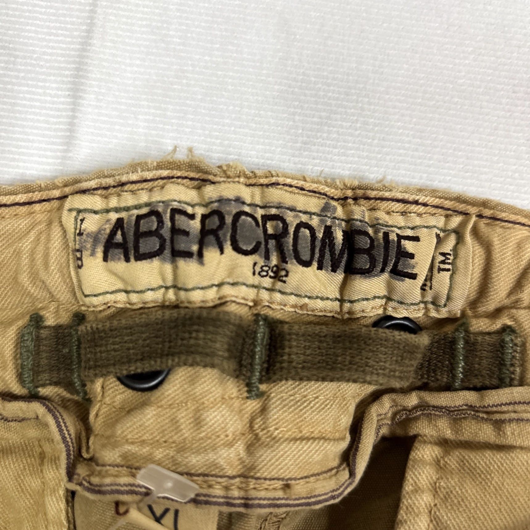 Abercrombie & Fitch VINTAGE Abercrombie & Fitch Cargo Pants Mens XL Baggy Beige VTG Y2K Paratrooper Military Cargo Straight Loose Size US 36 / EU 52 - 2 Thumbnail