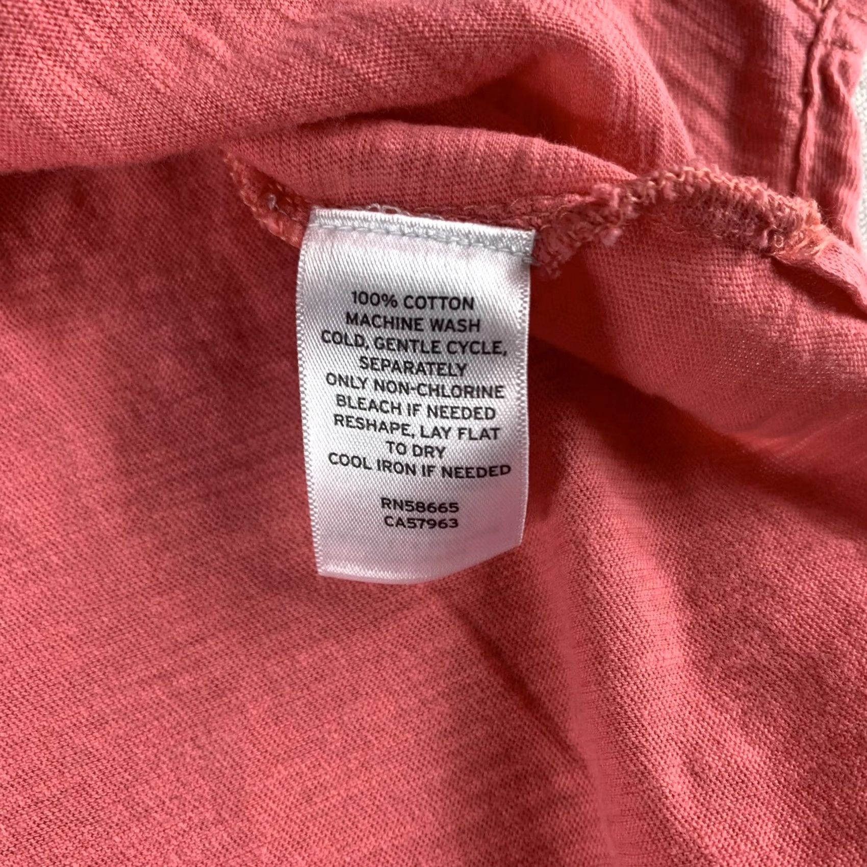 Pinko VINTAGE? CASLON BUTTON UP SHIRT WOMENS SMALL PINK CORAL SHORT SLEEVE Size S / US 4 / IT 40 - 6 Thumbnail