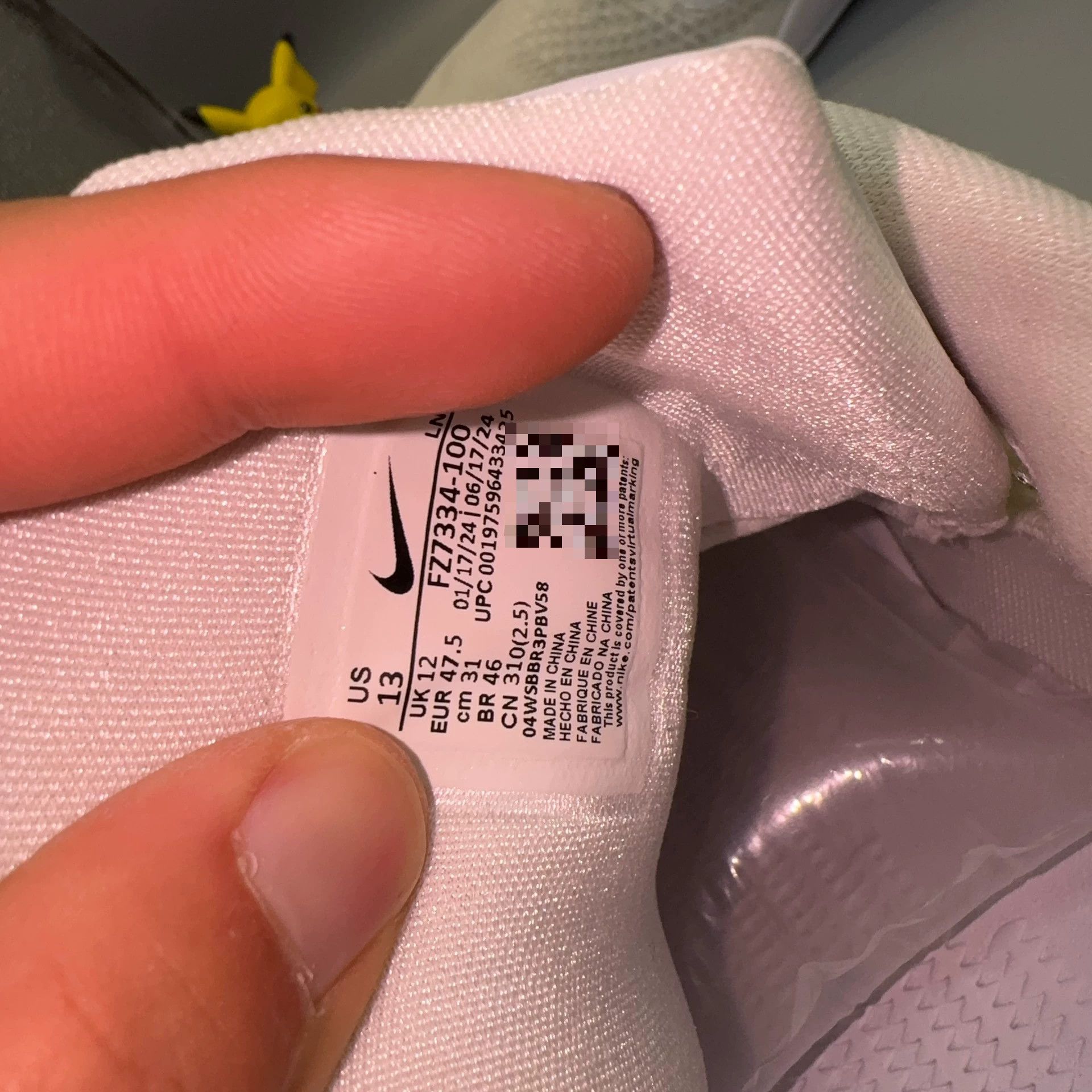 Nike Nike Kobe 9 White 47.5 Size US 14 / EU 47 - 9 Thumbnail