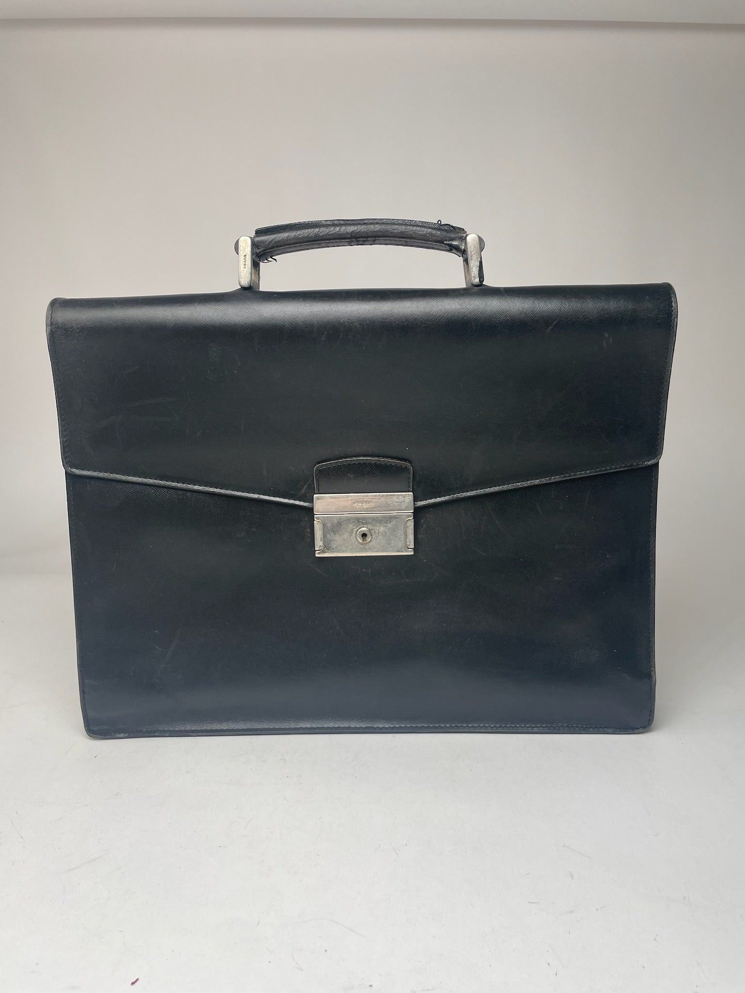 Prada Vintage Leather Briefcase Black Size ONE SIZE - 1 Thumbnail