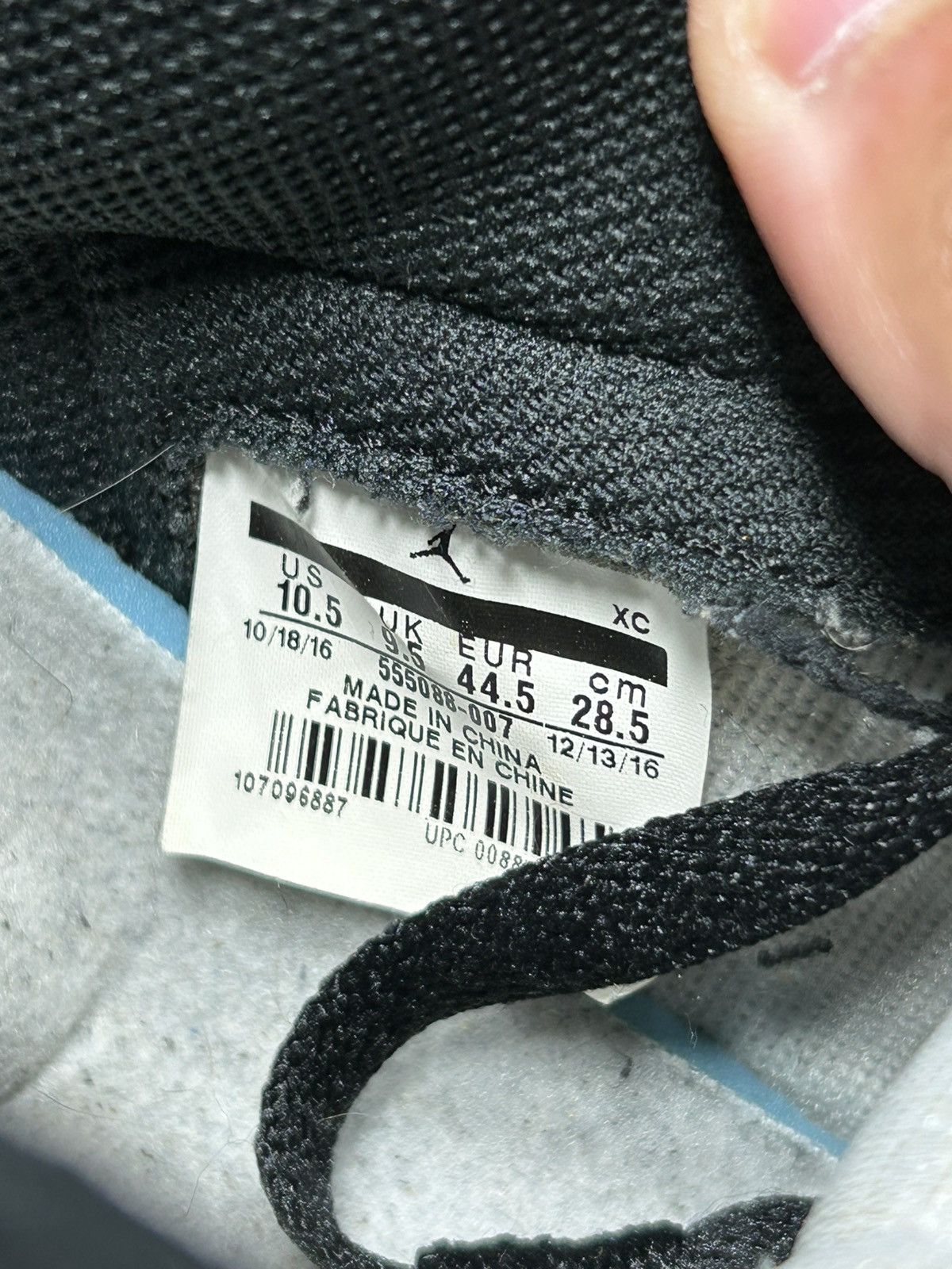 Jordan Brand Jordan 1 Royal 2017 Size US 10.5 / EU 43-44 - 11 Thumbnail
