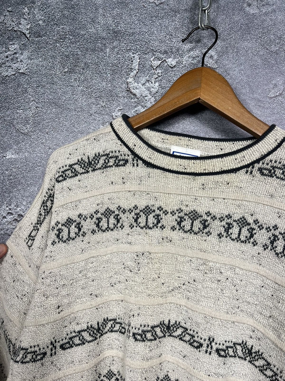 Yves Saint Laurent Vintage Yves Saint Laurent Textured Oversized Sweater Size US M / EU 48-50 / 2 - 8 Thumbnail