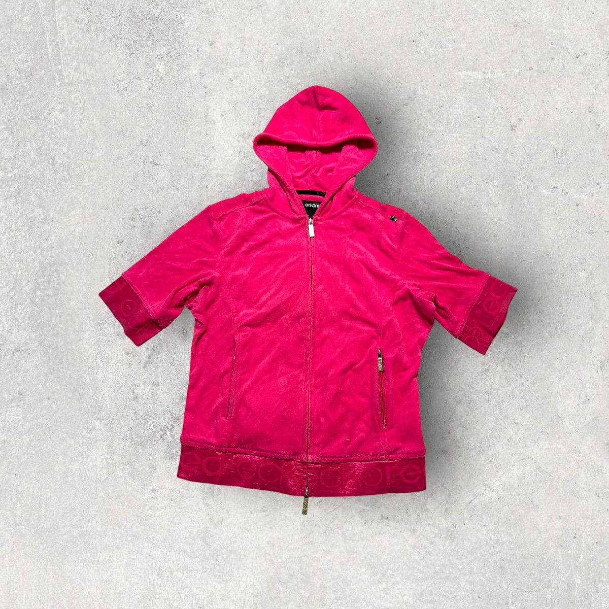 Ecko Unltd. × Vintage Vintage Ecko Red velour short sleeve hoodie Size L / US 10 / IT 46 - 1 Thumbnail
