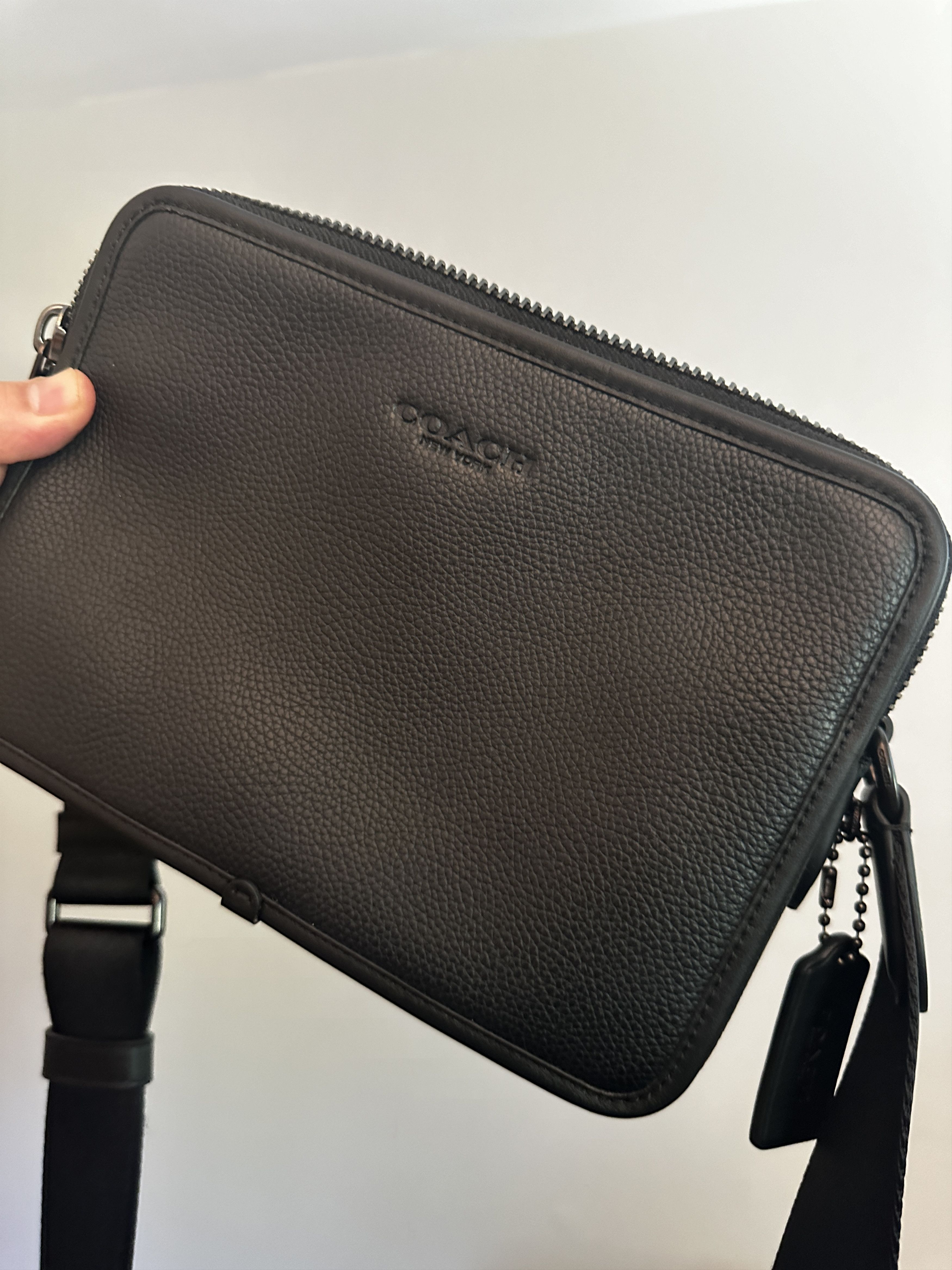 image of Coach Charter Crossbody 24 (Unisex) in Black, Women's