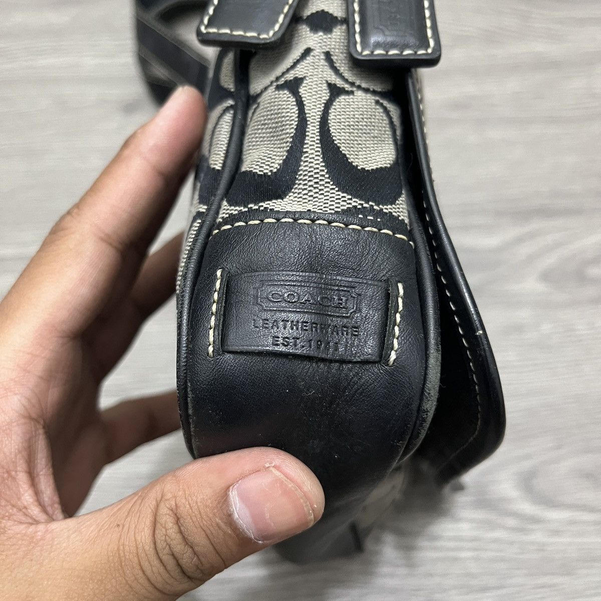 Coach Vintage Coach Monogram Crossbody Bag 🟥 Size ONE SIZE - 10 Thumbnail