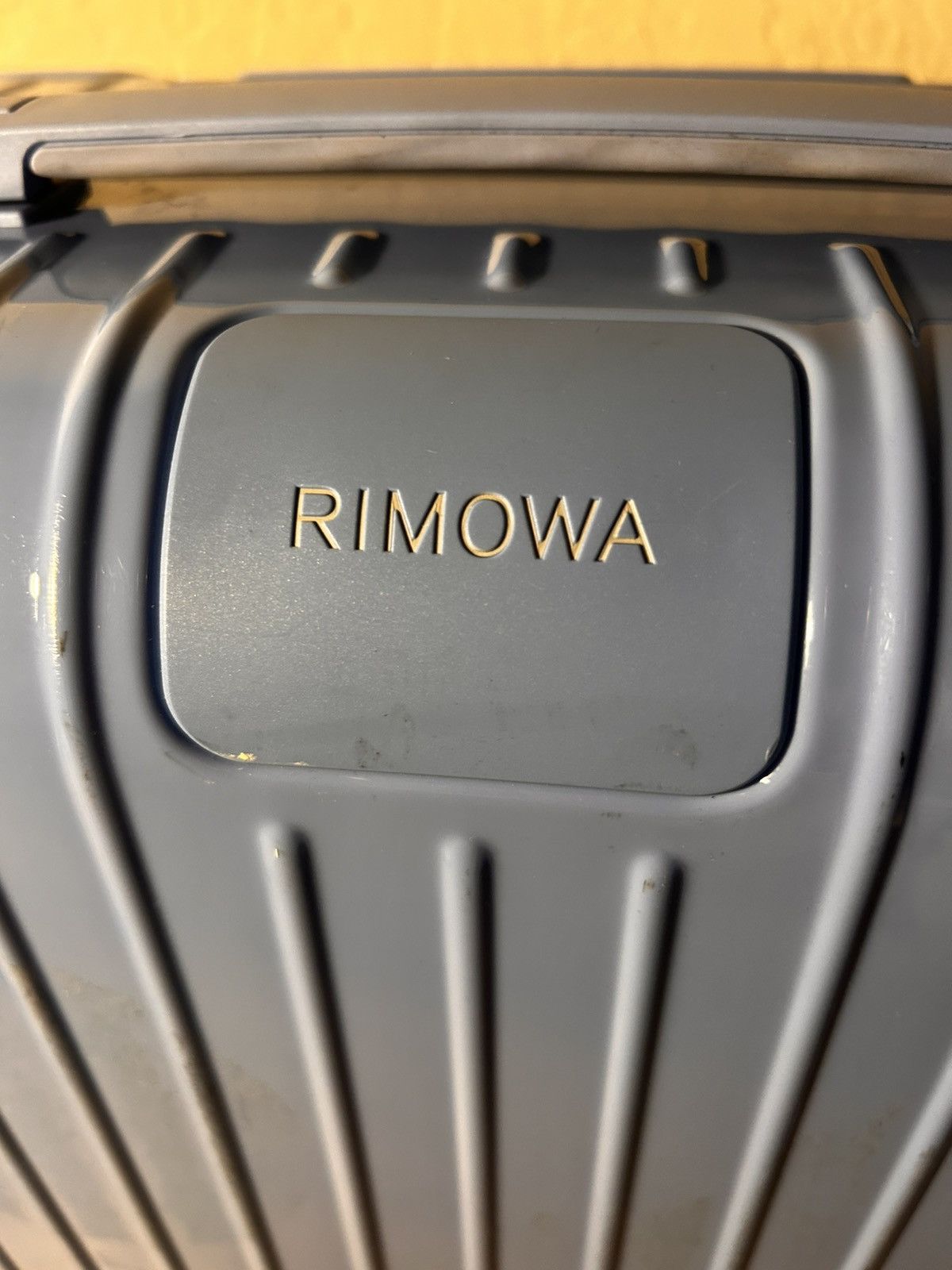 Rimowa Rimowa carry on case MED Size ONE SIZE - 2 Thumbnail