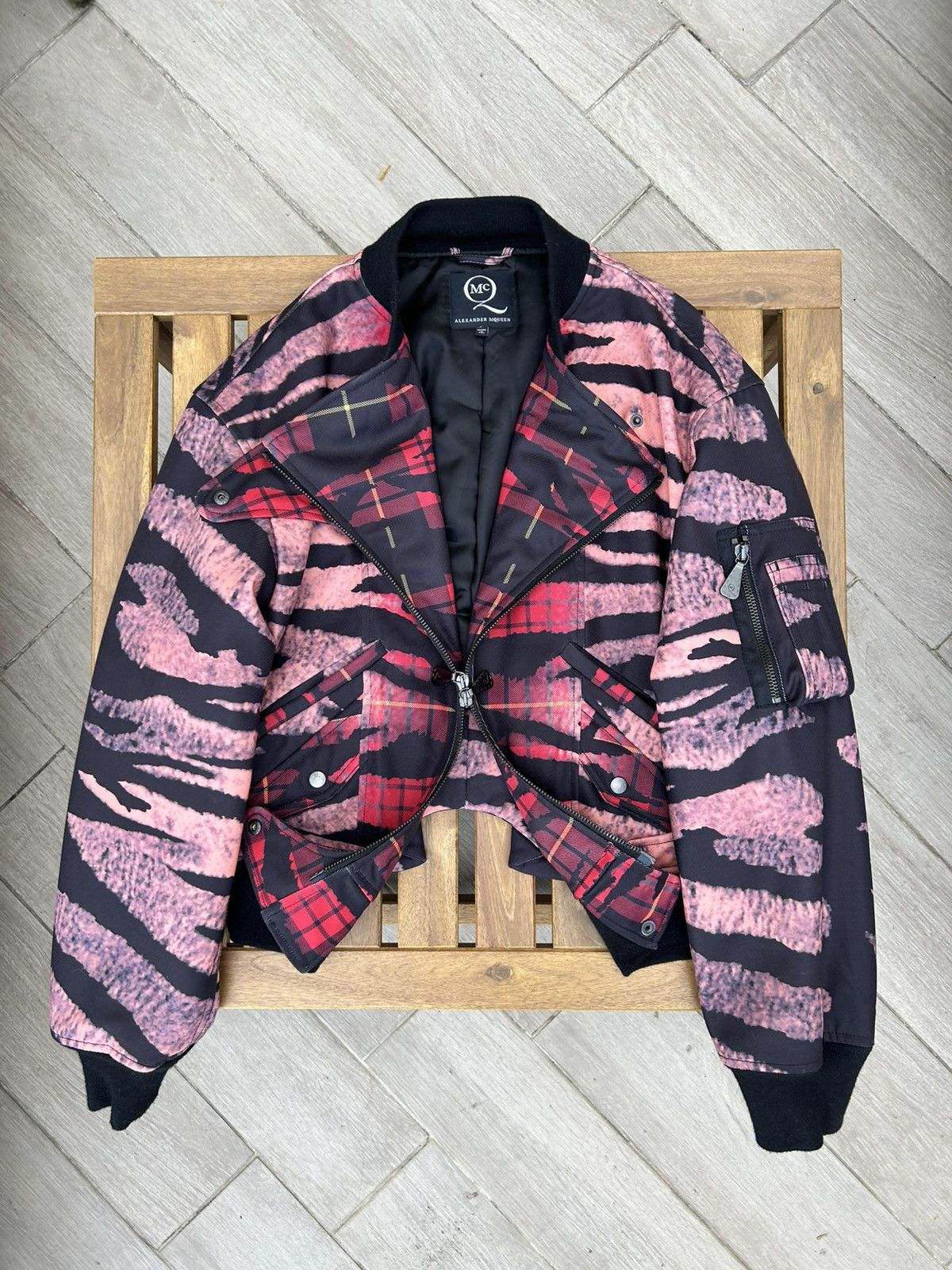 Alexander McQueen × Designer Alexander McQueen bomber jacket Size S / US 4 / IT 40 - 2 Thumbnail