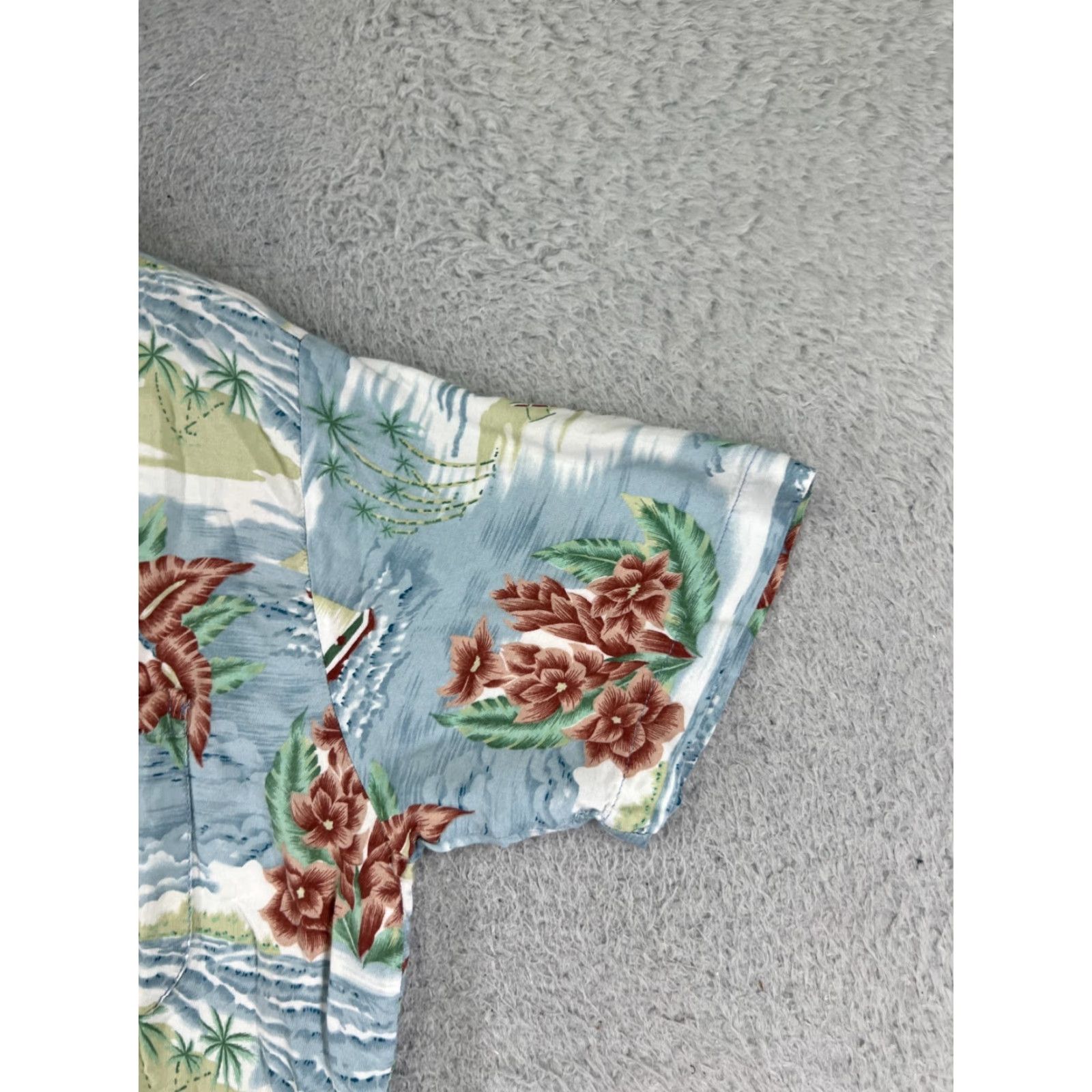 Vintage InGear Shirt Womens L Blue Hawaiian Floral Palm Print Button-Up 100% Rayon Size L / US 10 / IT 46 - 4 Thumbnail