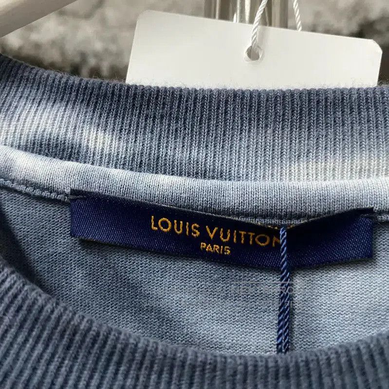 Louis Vuitton Louis Vuitton Summer Multicolor Cotton T-Shirt . Size US XS / EU 42 / 0 - 7 Thumbnail