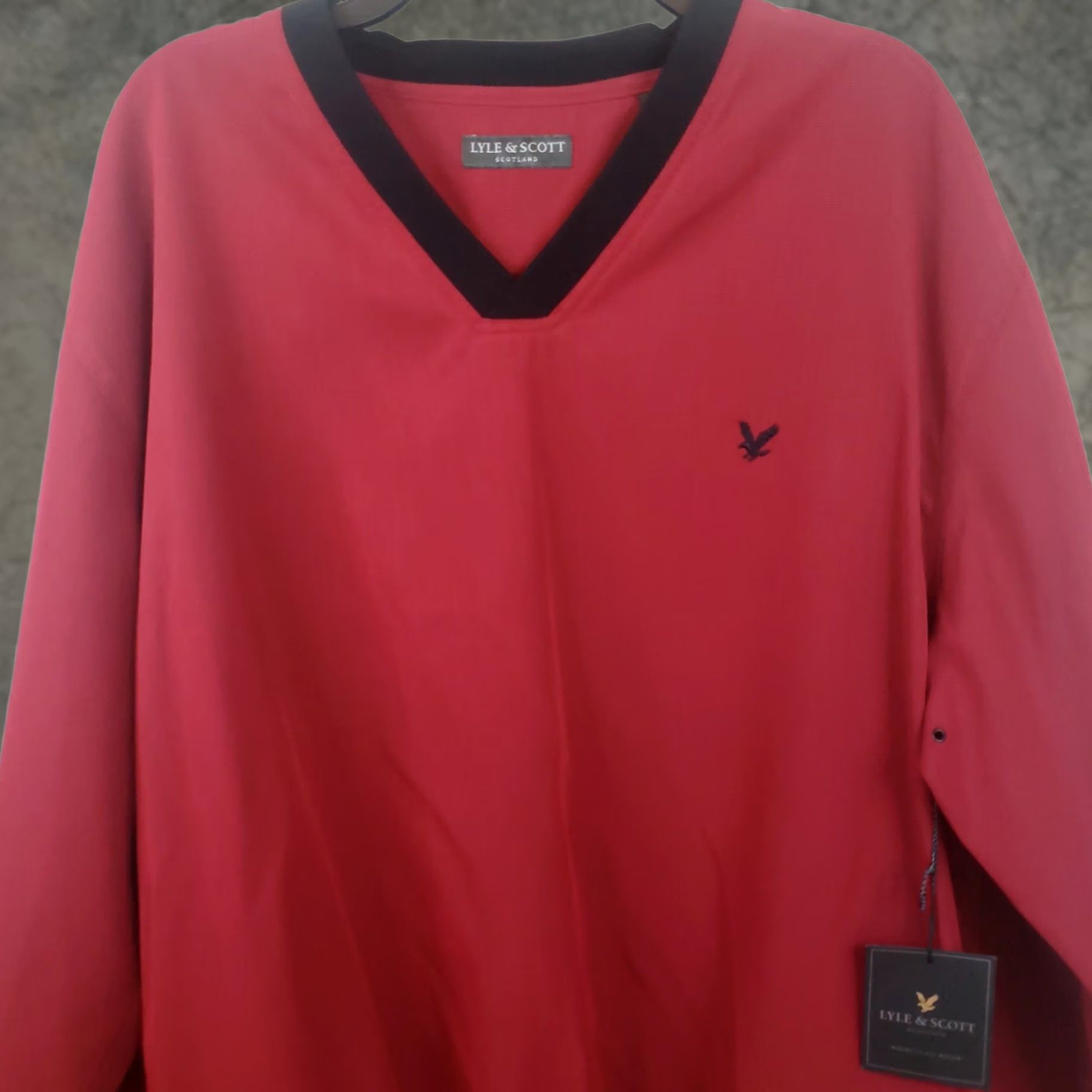 Lyle & Scott Lyle & Scott Scotland Mens Pullover V-Neck Red Zip Pockets Sweatshirt Sweater XL Size US XL / EU 56 / 4 - 1 Thumbnail