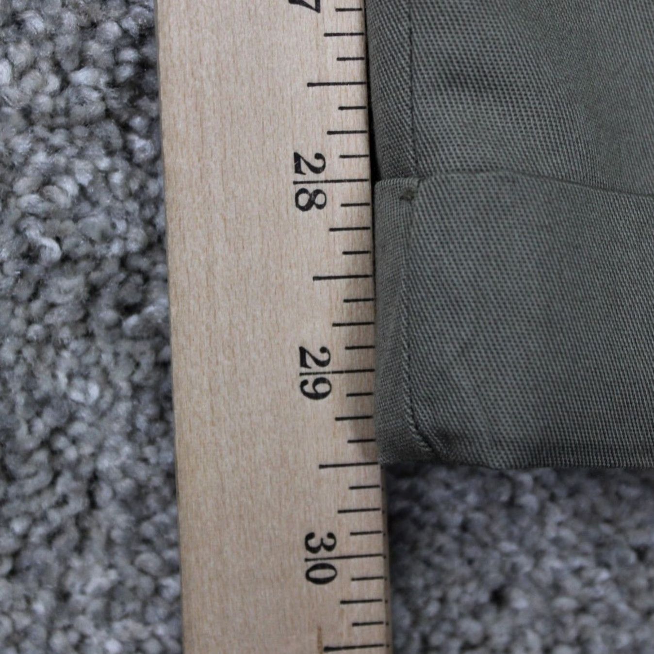 Haggar Haggar Dress Pants Mens 32x30 Beige Pleated Cuffed Polyester Blend NWT Regular Rise Straight Fit Front Zipper Button Pocket Size US 32 / EU 48 - 4 Thumbnail