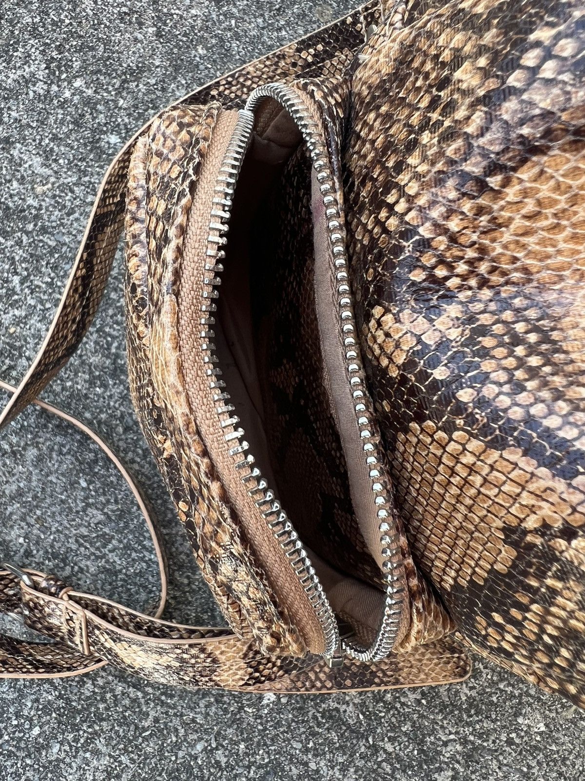 Leather Control Freak Japan Snake Skin Leather Sling Bag Size ONE SIZE - 18 Thumbnail