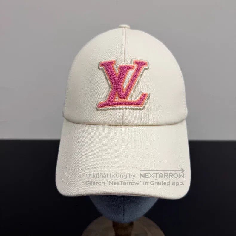 Louis Vuitton Louis Vuitton Creamy white baseball cap with full print in Size ONE SIZE - 2 Thumbnail