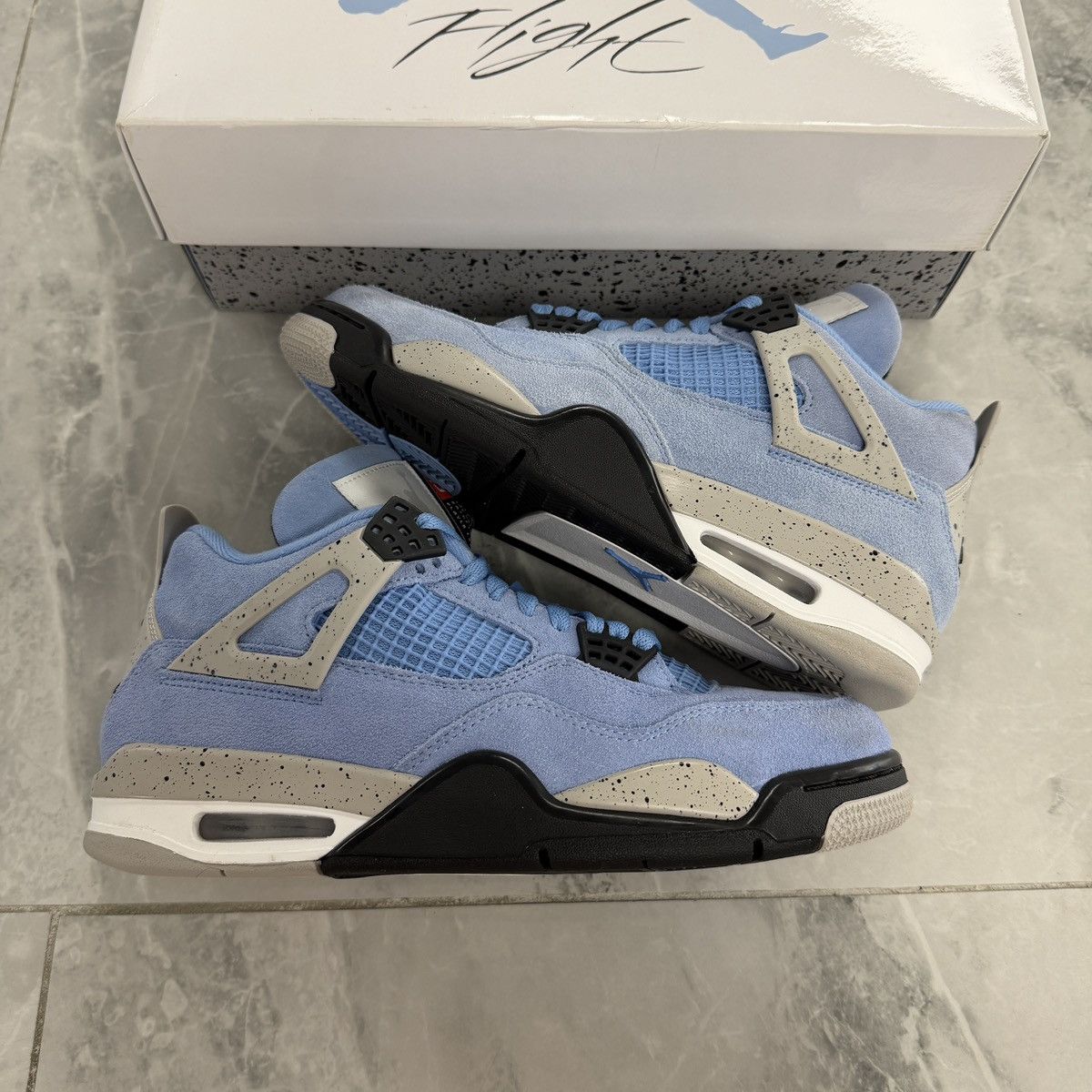 Air Jordan 4 Retro University Blue (Used)