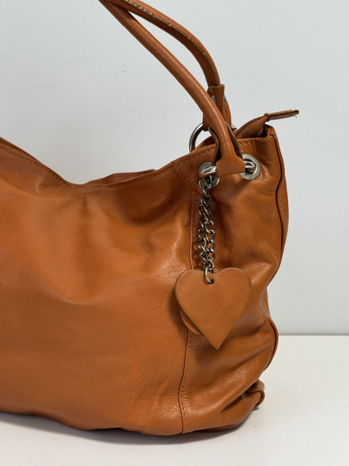 Genuine Leather Genuine leather crossbody shoulder bag Carmel color Size ONE SIZE - 2 Thumbnail