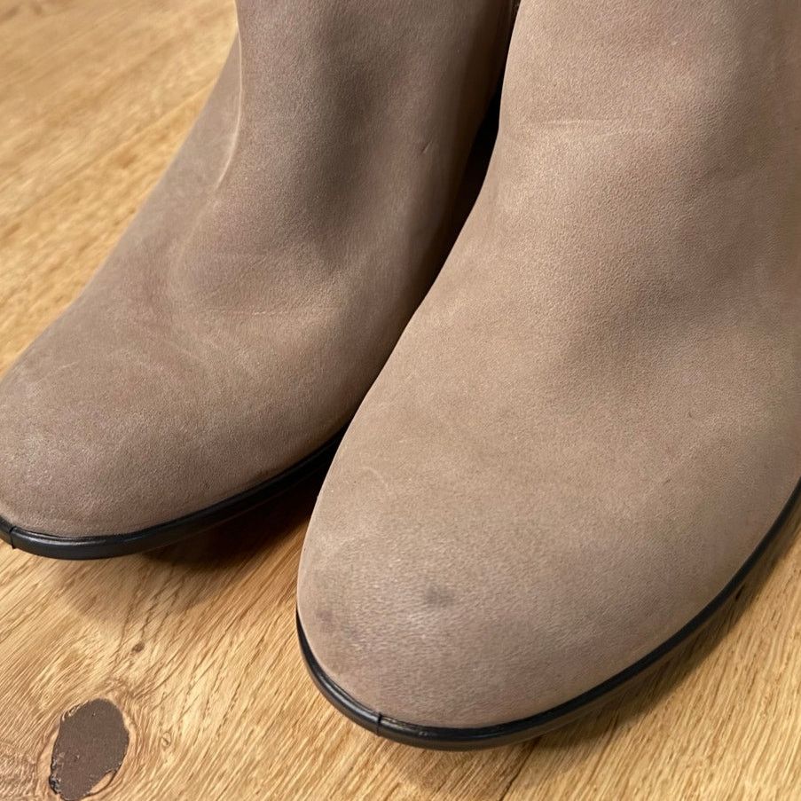Ecco NEW ECCO Women's Dress Classic 35 Buckle Ankle Heel Boots Size US 9 / IT 39 - 7 Thumbnail