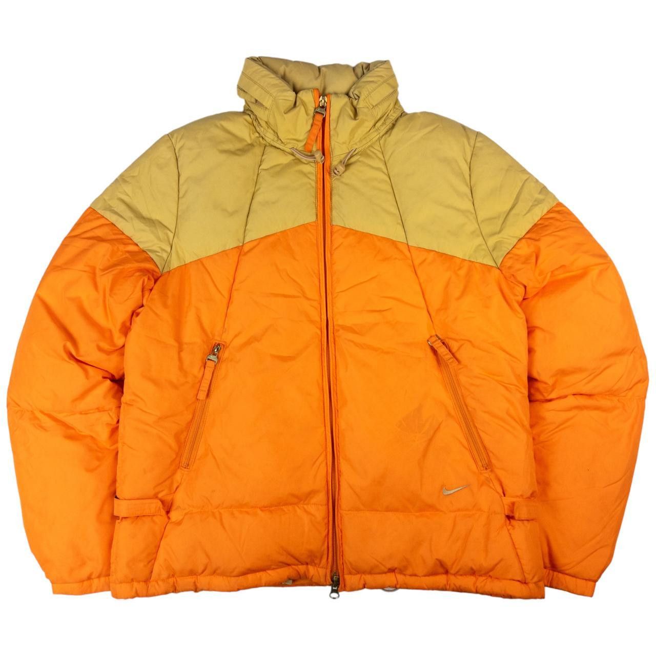 Nike Vintage Nike Puffer Jacket Women's Size M Size M / US 6-8 / IT 42-44 - 1 Thumbnail
