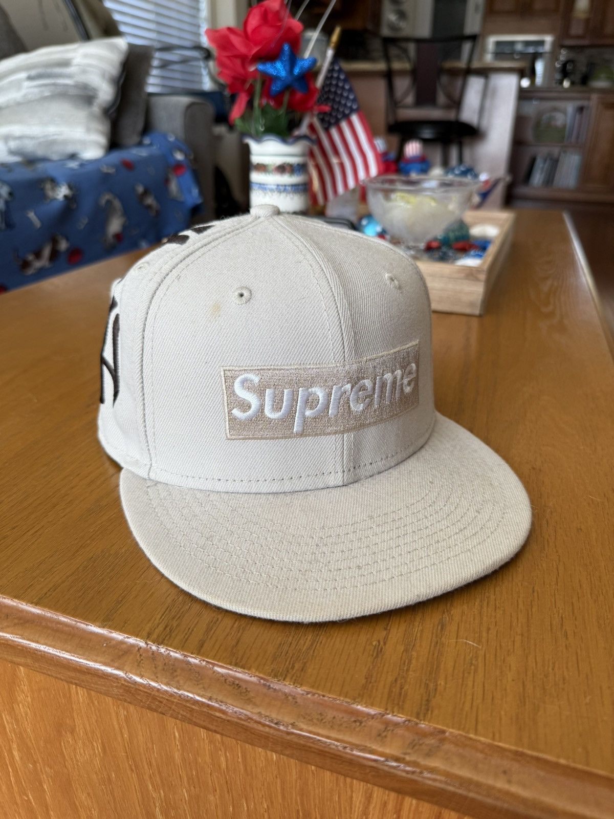 Supreme Supreme x New York Box Logo New Era Tan Size ONE SIZE - 2 Thumbnail