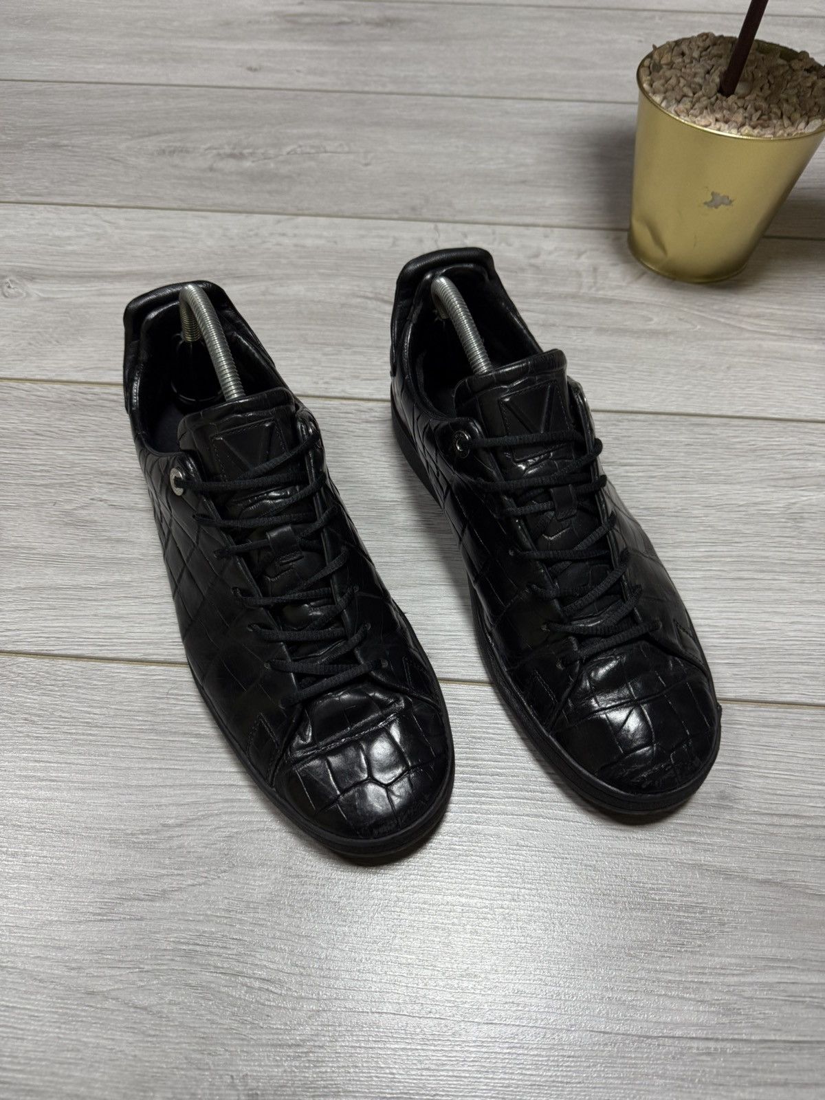 Louis Vuitton LV Louis Vuitton leather trainers shoes sneakers Size US 8.5 / EU 41-42 - 2 Thumbnail