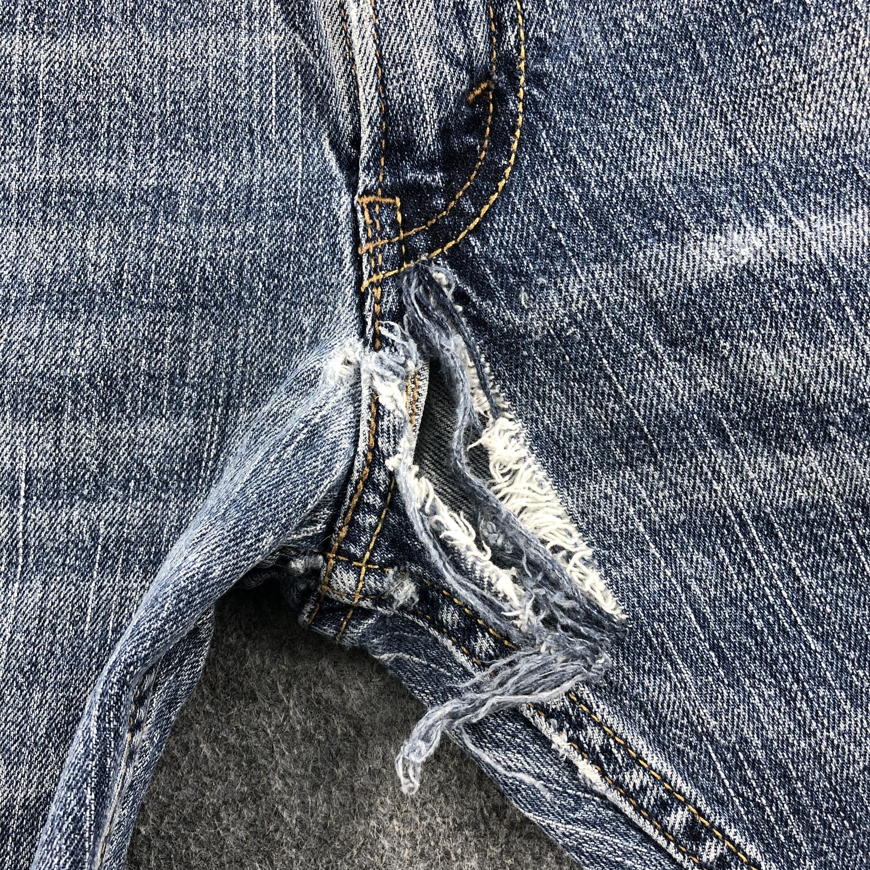 Levi's Vintage Levis Jeans-J1701 Size US 37 - 7 Thumbnail