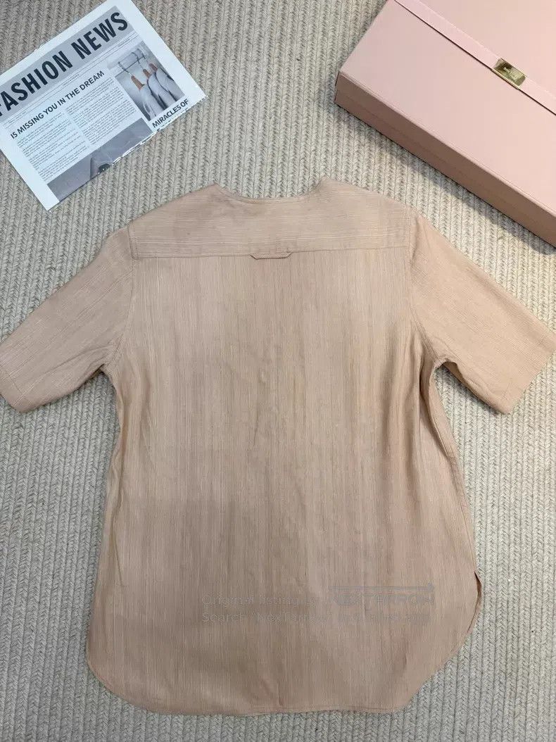 Loro Piana Loro Piana Ginseng Light Yellow Solid V-neck Pocket Short Size S / US 4 / IT 40 - 2 Thumbnail