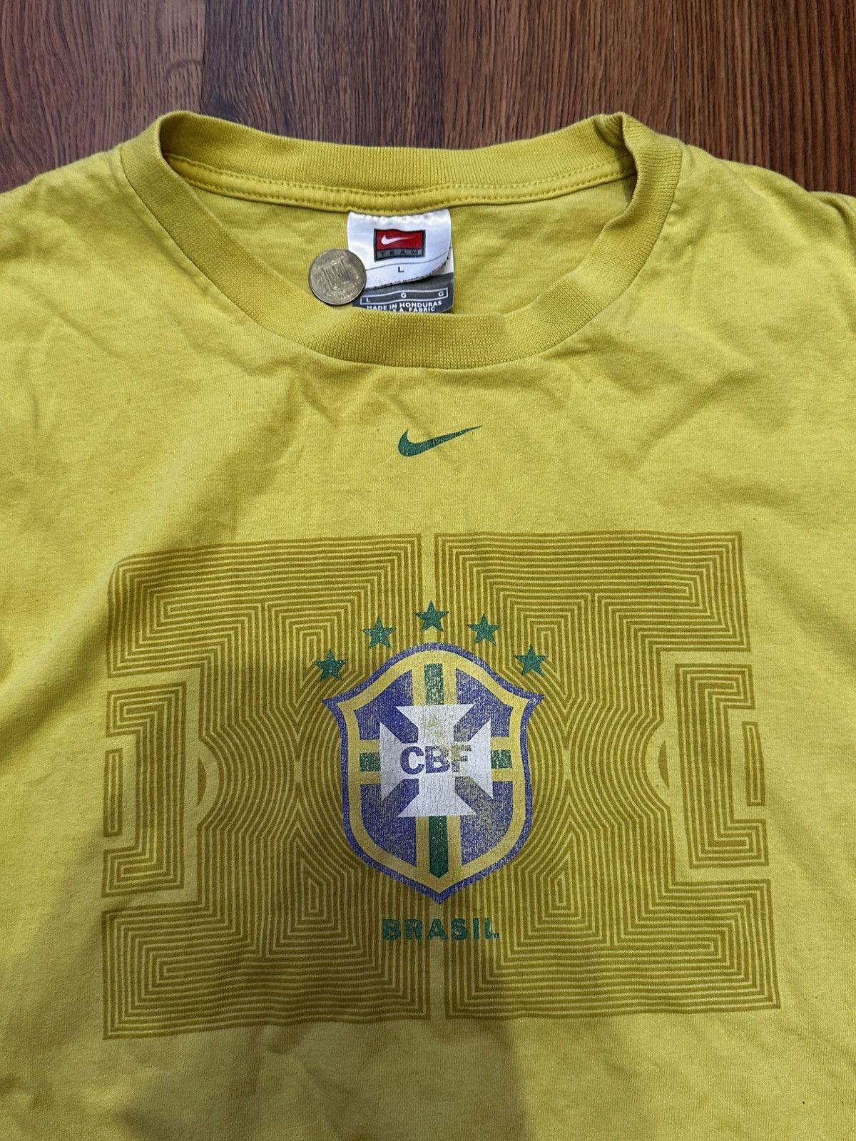 Nike Vintage Nike Team Brazil CBF Graphic T-Shirt - Yellow Size L Size US L / EU 52-54 / 3 - 3 Thumbnail