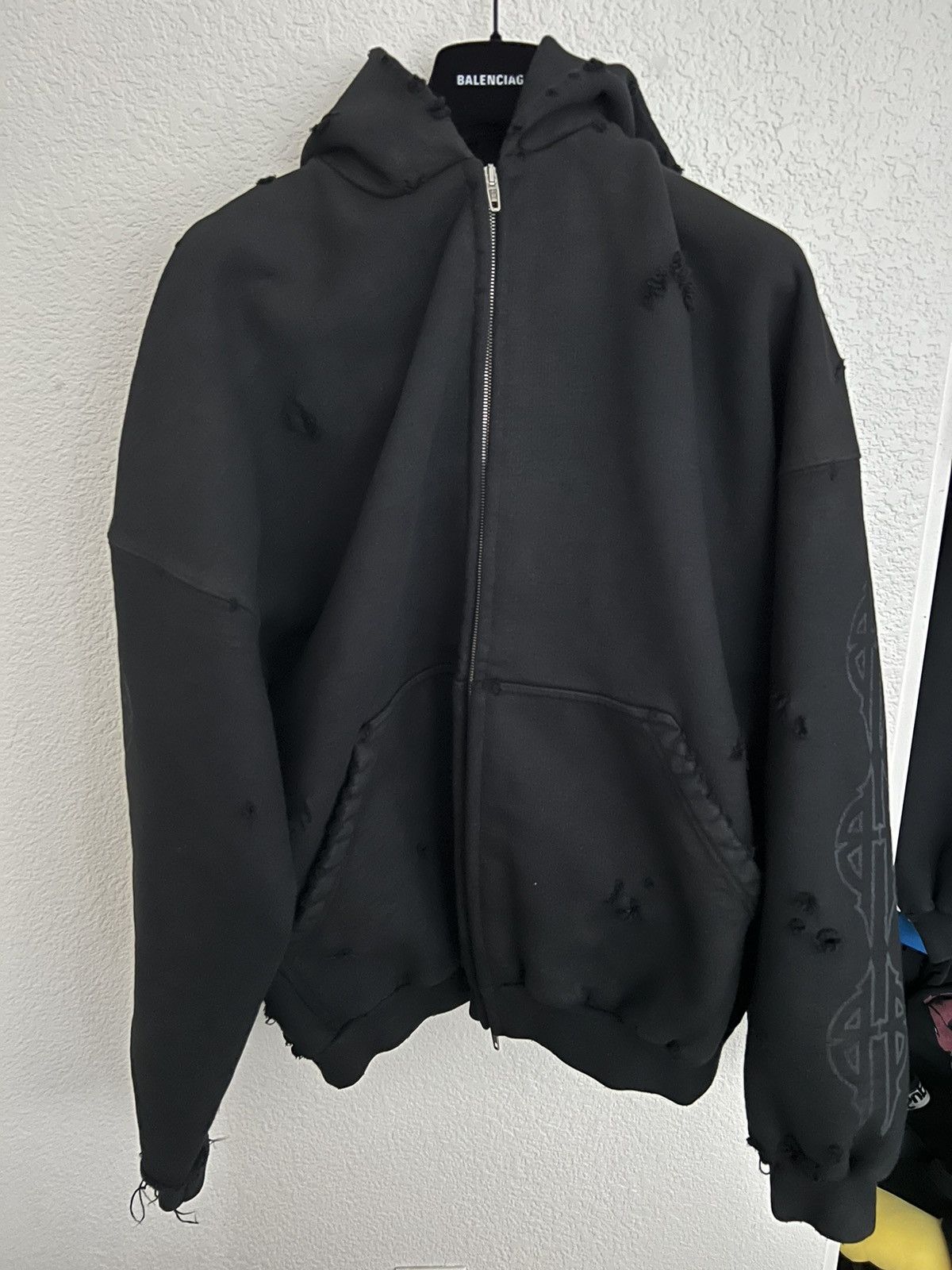 Balenciaga ⚠️RARE⚠️Balenciaga Paris Moon washed black Zip-up Hoodie Size US L / EU 52-54 / 3 - 2 Thumbnail
