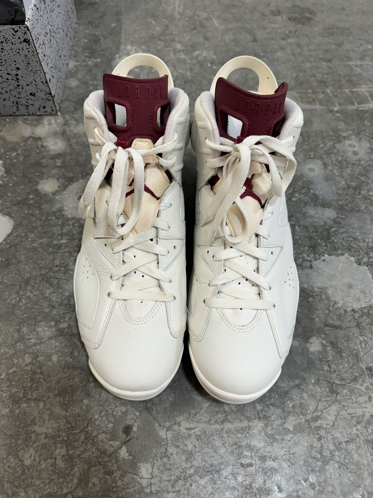 Jordan Brand × Nike Jordan 6 Maroon Size US 10.5 / EU 43-44 - 3 Thumbnail