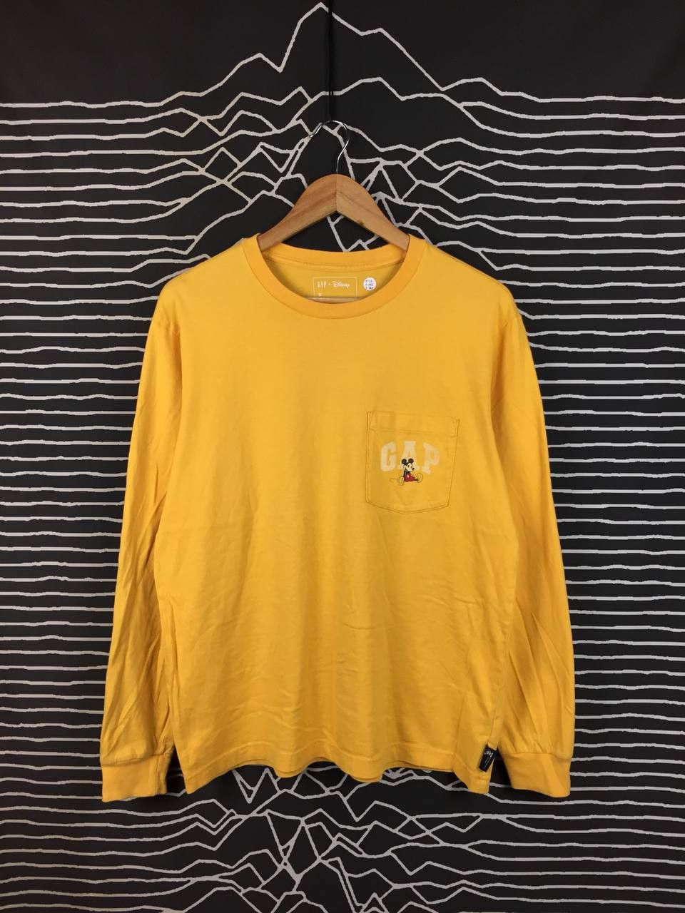 Mickey Mouse GAP x Disney Mickey Mouse Long Sleeve Pocket Tee Size US S / EU 44-46 / 1 - 5 Thumbnail