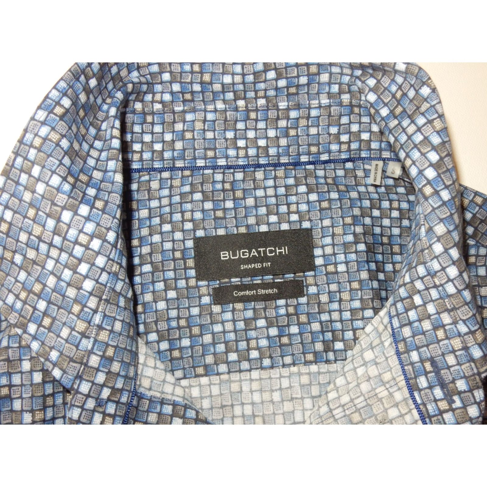 BUGATCHI Bugatchi Uomo Men's Long Sleeve Button Front Shirt Size S Blue Geometric Pattern Shirt Mens Size US S / EU 44-46 / 1 - 4 Thumbnail
