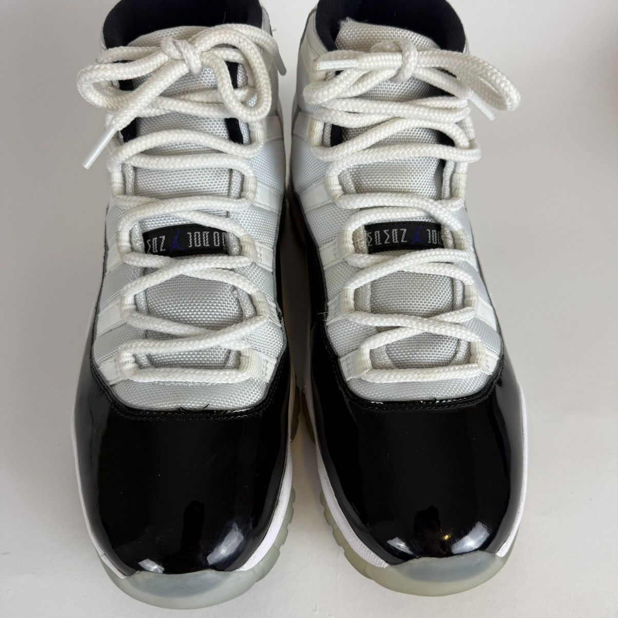 Jordan Brand × Nike Size 10.5-Jordan 11 Concord 2018-LIGHTLY WORN Size US 10.5 / EU 43-44 - 5 Thumbnail