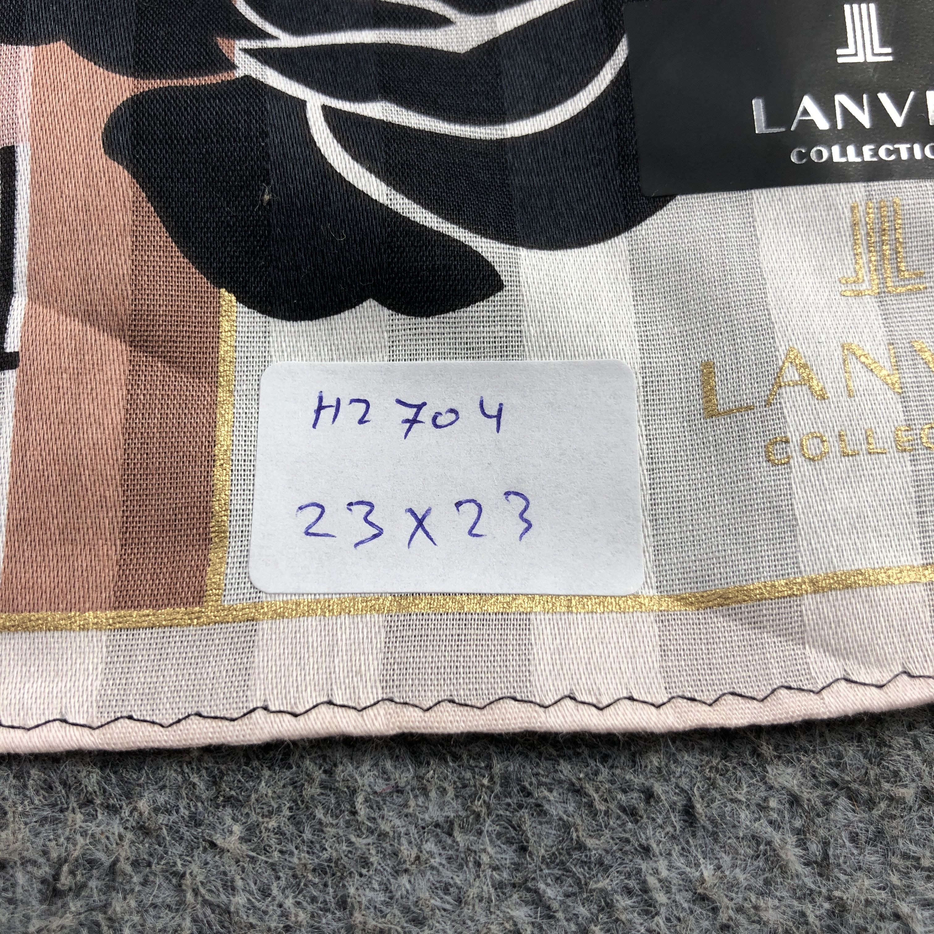Lanvin × Vintage Lanvin Handkerchief Neckerchief Bandana H2704 Size ONE SIZE - 6 Thumbnail