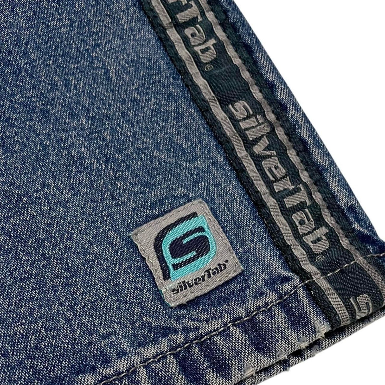 Levi's VTG Y2K 2000s Levis Silver Tab blue denim jorts Size US 32 / EU 48 - 4 Thumbnail
