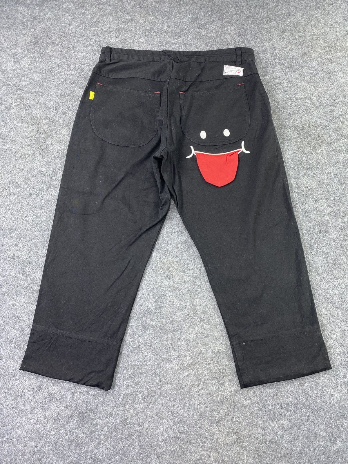 Japanese Brand UP! SMILE MADE IN SMILE 3D Tongue 3 Quarter Shorts -J1109 Size US 31 - 6 Thumbnail