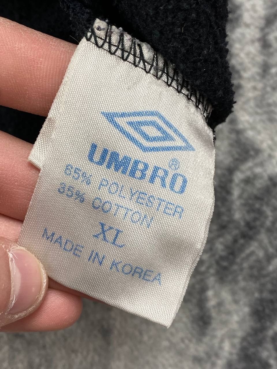 Umbro Vintage Umbro Manchester United 90s 1/4 Zip Sweatshirt Size US XL / EU 56 / 4 - 12 Thumbnail