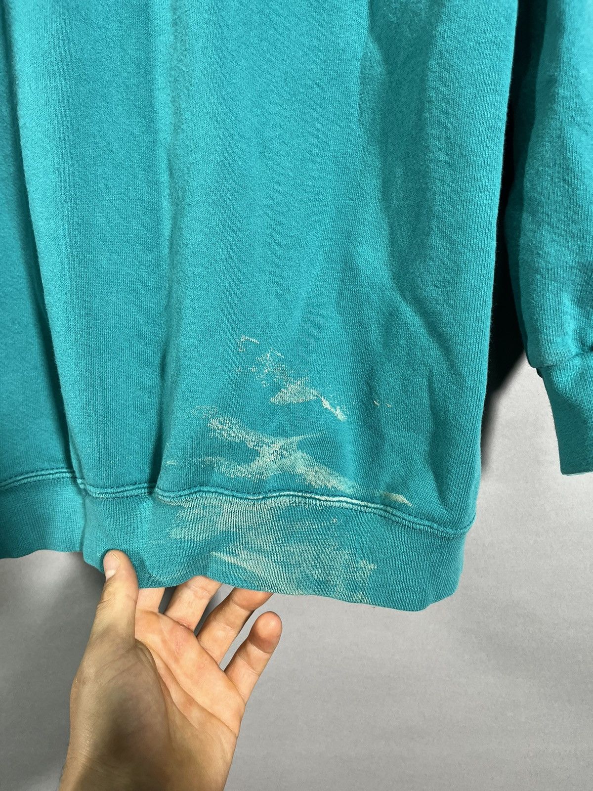 Disney × Vintage Teal Donald Duck Embroidered Disney Crewneck Size US L / EU 52-54 / 3 - 6 Thumbnail