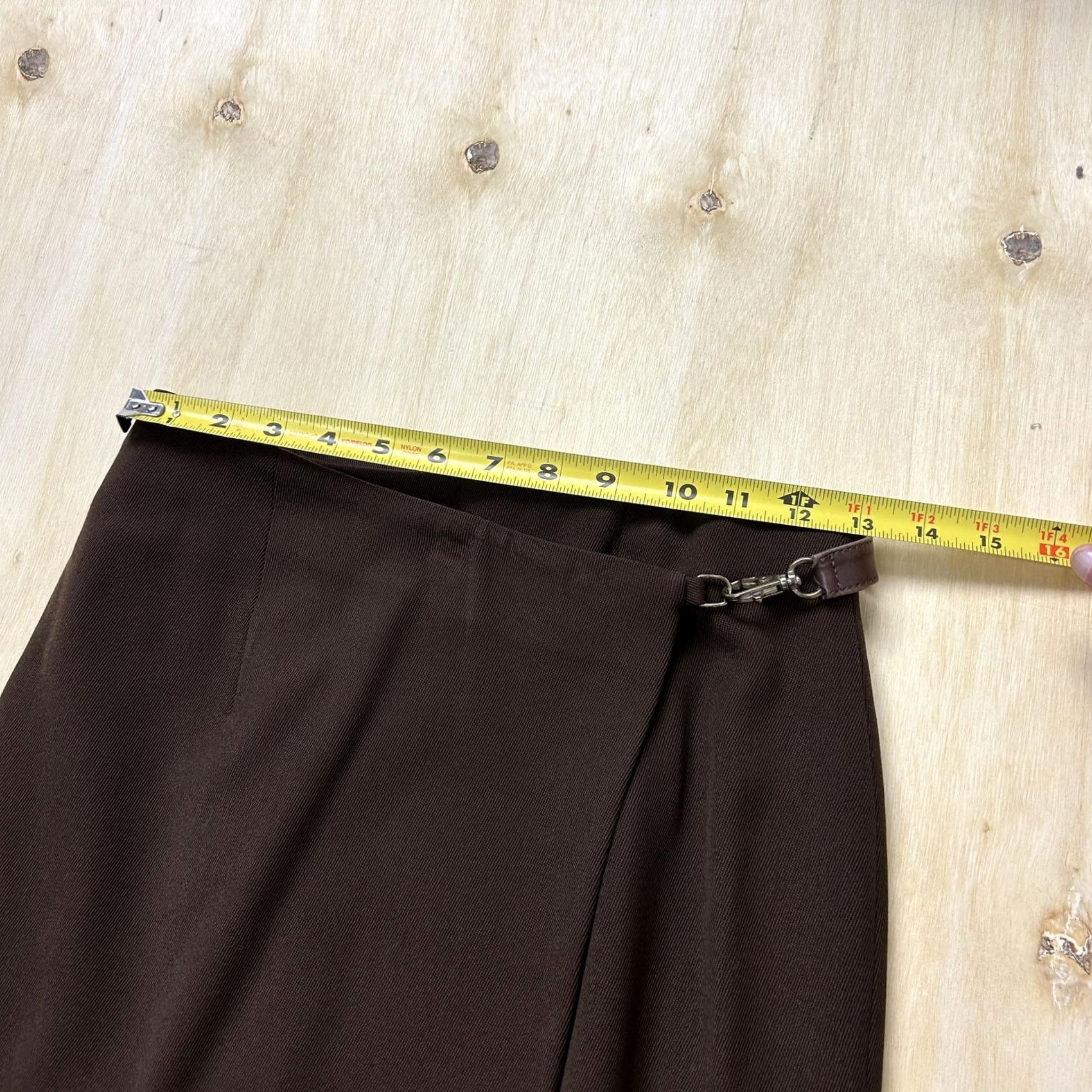Vintage VINTAGE Worth Skirt Womens 4 Petite Brown Wrap Midi Wool Blend Buckle Office Bodied by Stitching? Size 27" / US 4 / IT 40 - 5 Thumbnail