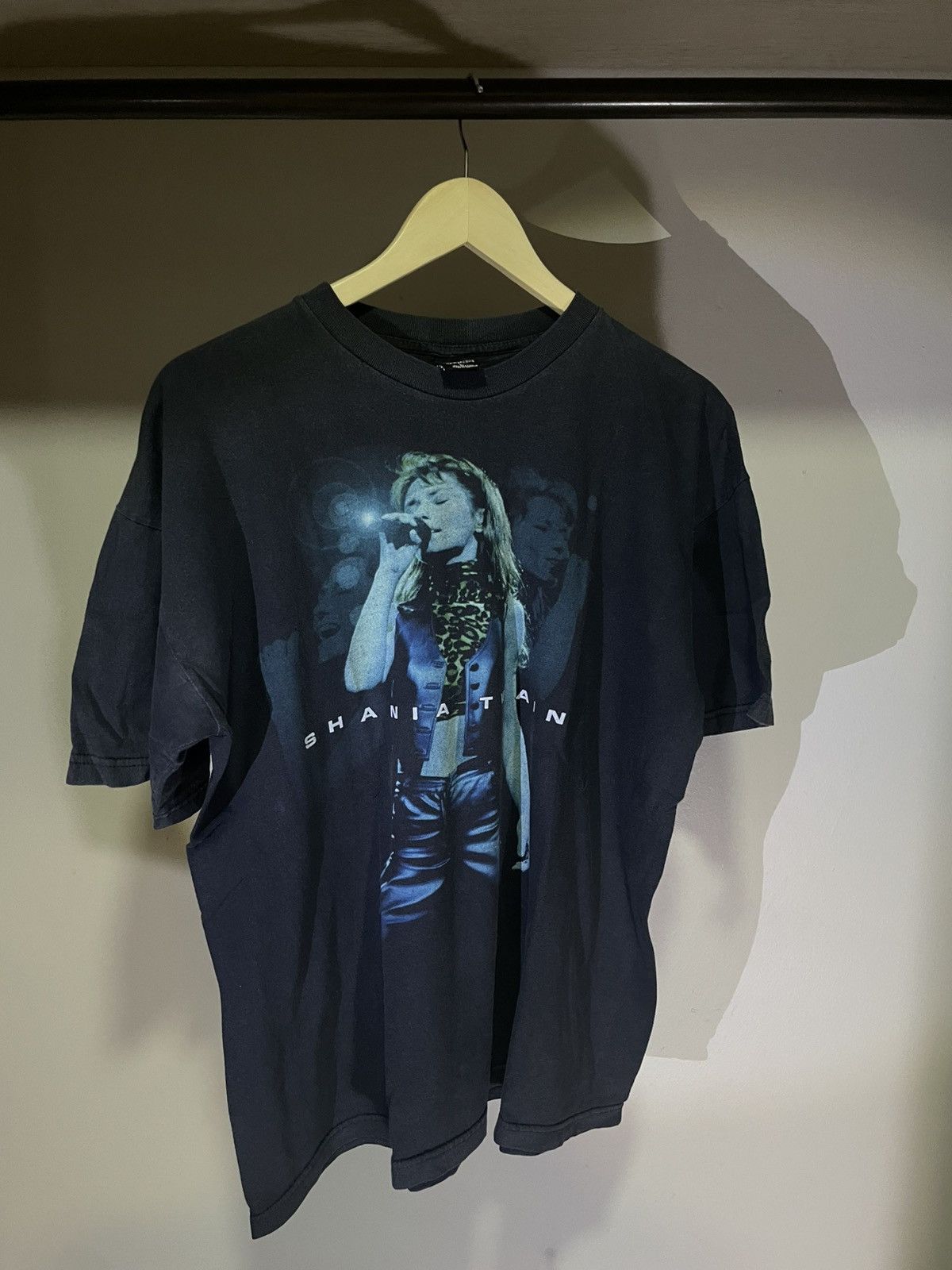Vintage Shania Twain Vintage Tee Size US L / EU 52-54 / 3 - 2 Thumbnail