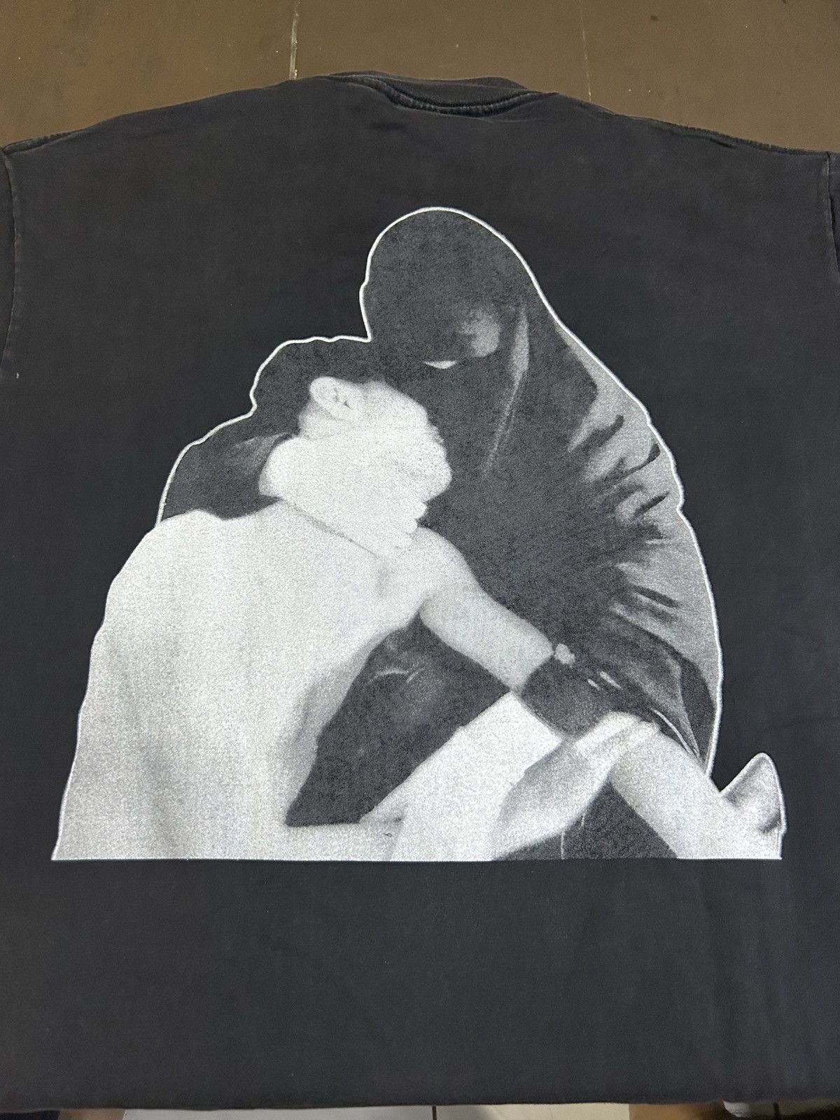 Band Tees Crystal Castles Kerosene Tshirt Size US XL / EU 56 / 4 - 1 Thumbnail