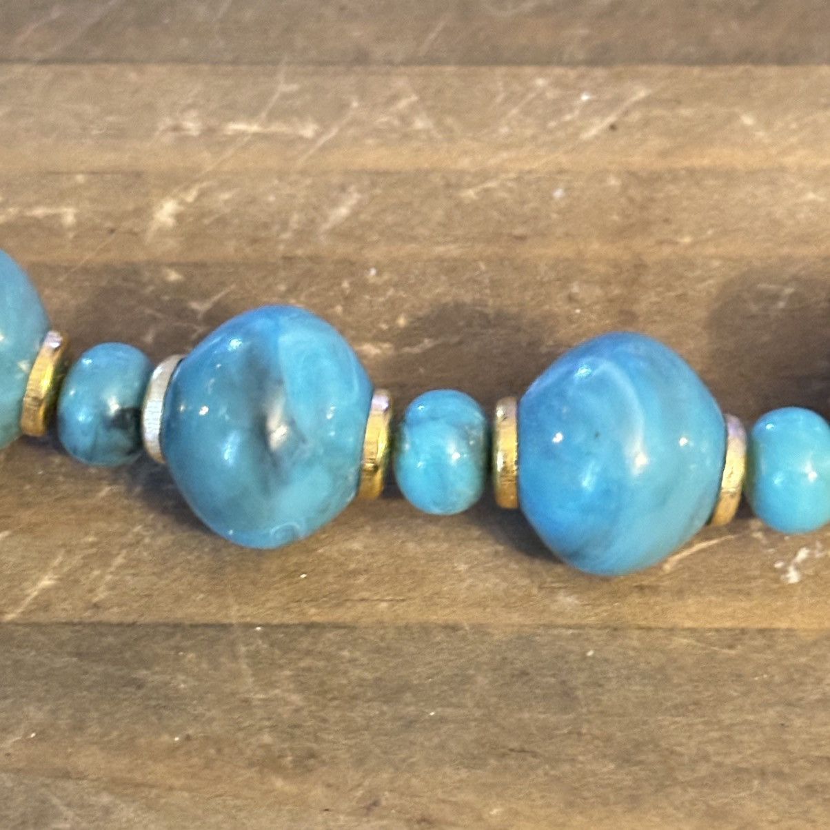 Vintage Vintage blue lucite bead necklace Size ONE SIZE - 3 Thumbnail