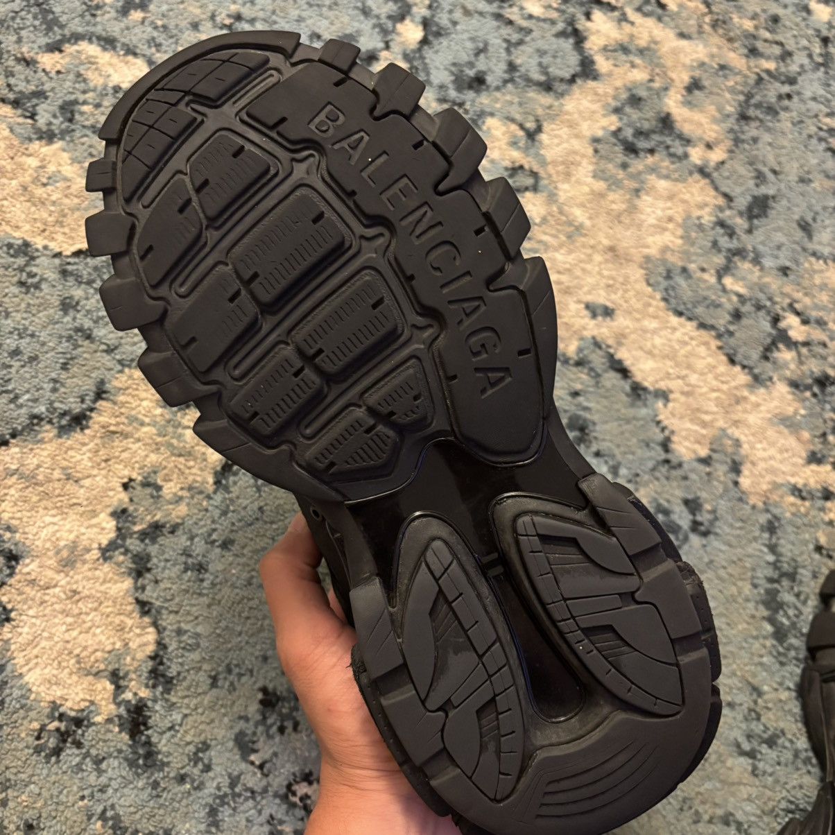 Balenciaga Balenciaga Track LED Sneaker Size 44 (11US) Worn Lightly Size US 11 / EU 44 - 6 Thumbnail